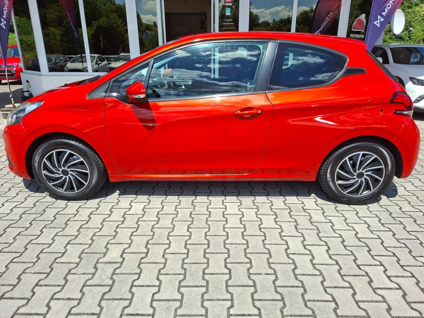 Peugeot 208, 1.0i 50kW -KLIMA-SENZORY - fotka 5
