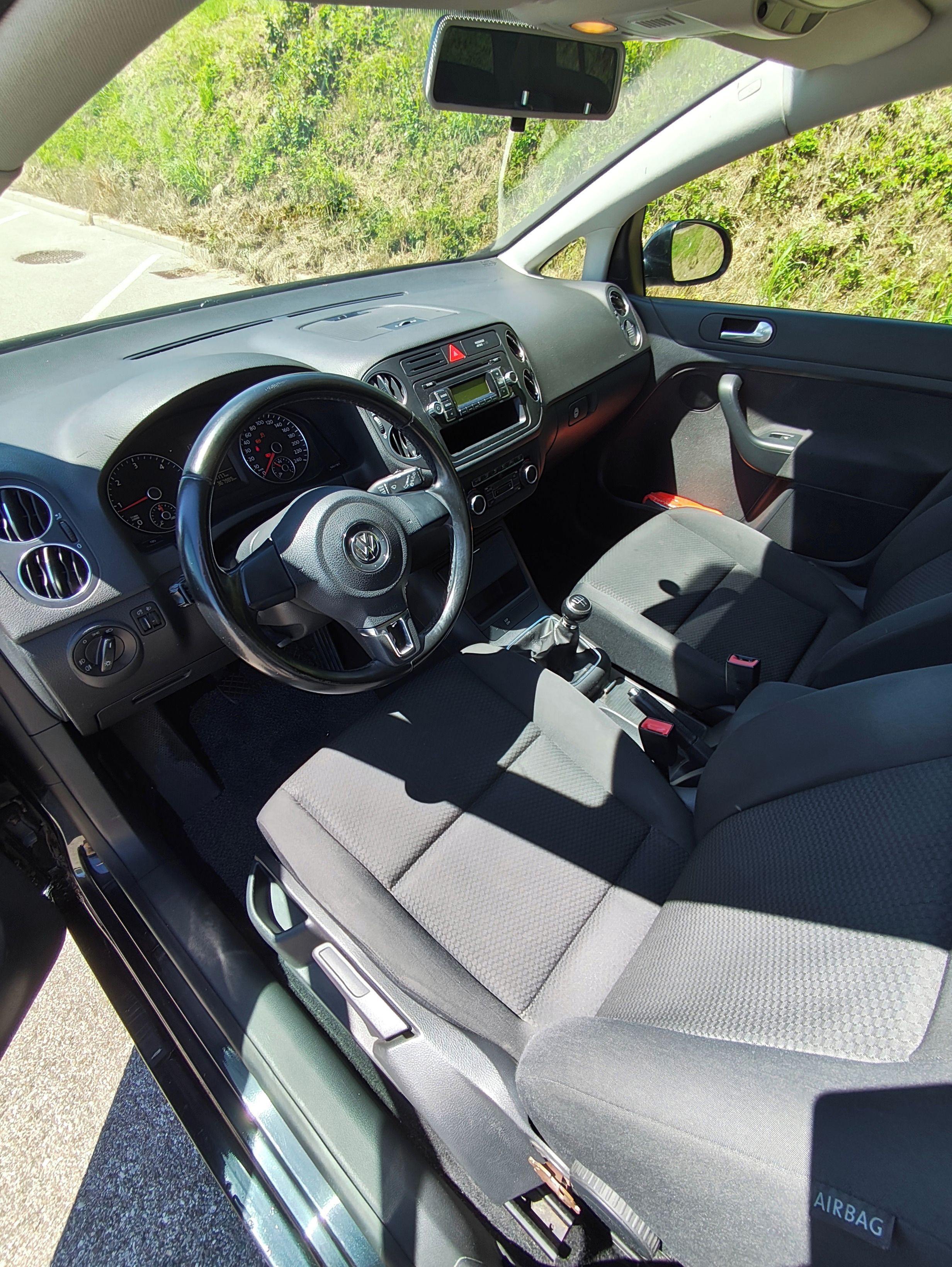 Volkswagen Golf Plus, 2.0 TDI platná STK 01/28 - fotka 6