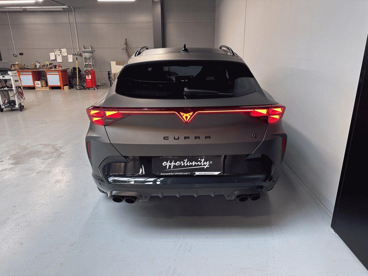 Cupra Formentor, VZ 2.0 TSI 333k 4WD *HD MTRX*I - fotka 3