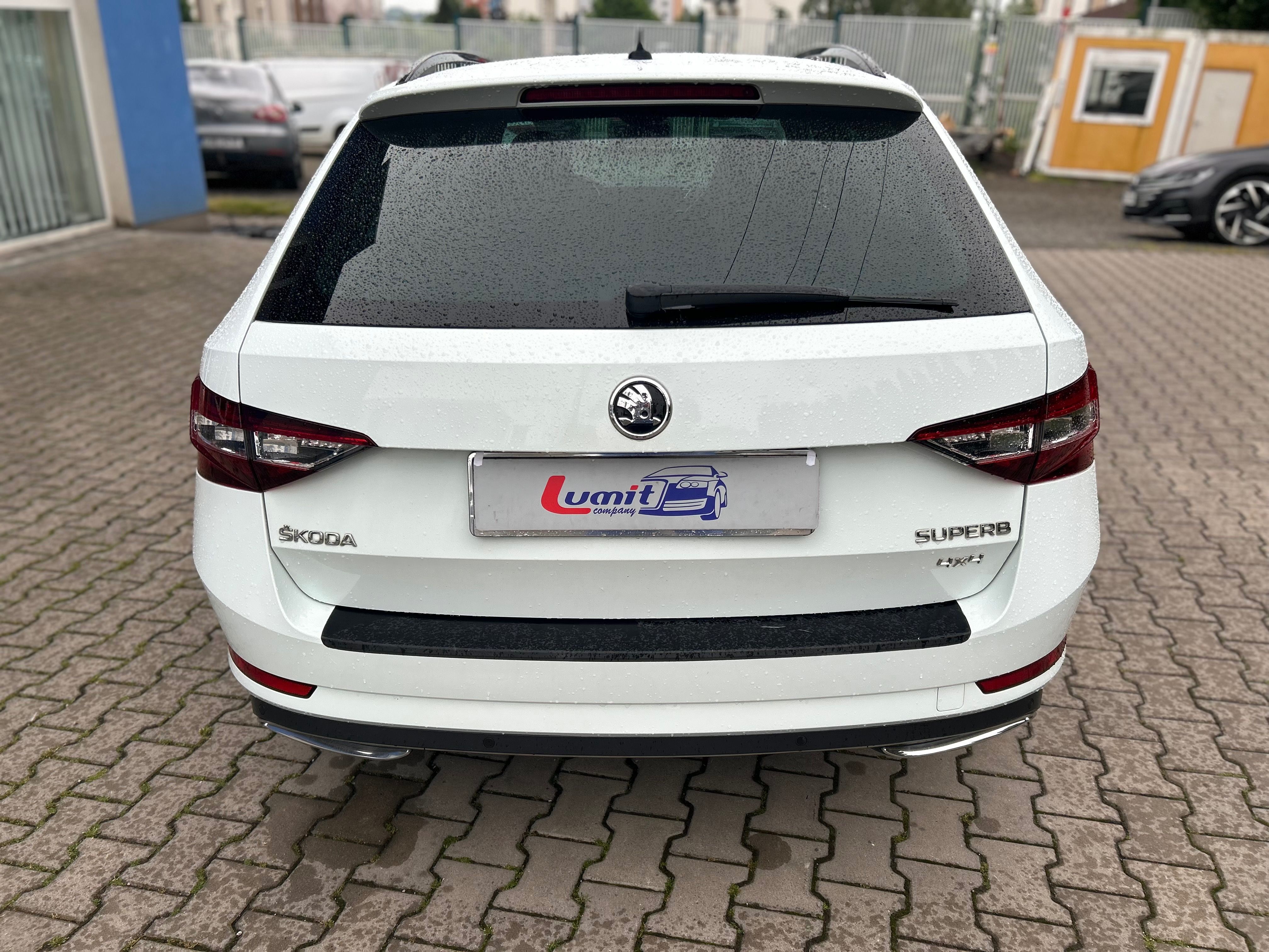 Škoda Superb - fotka 6