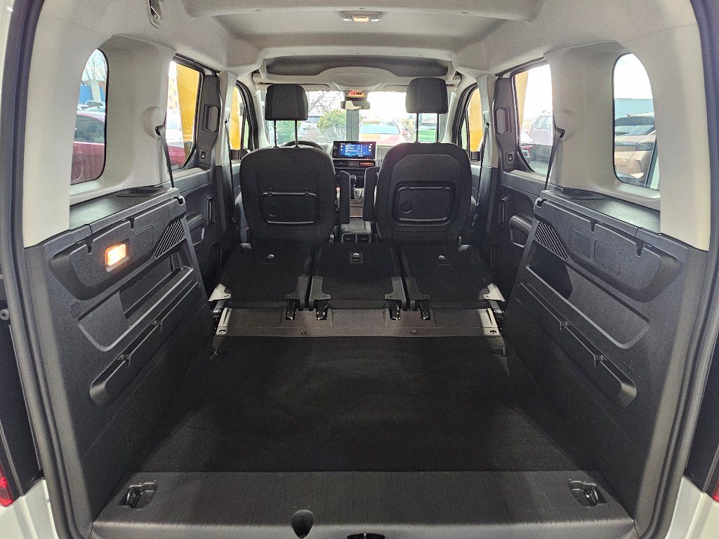 Opel Combo, Elegance Plus L1 1.5 CDTi MT6 - fotka 4