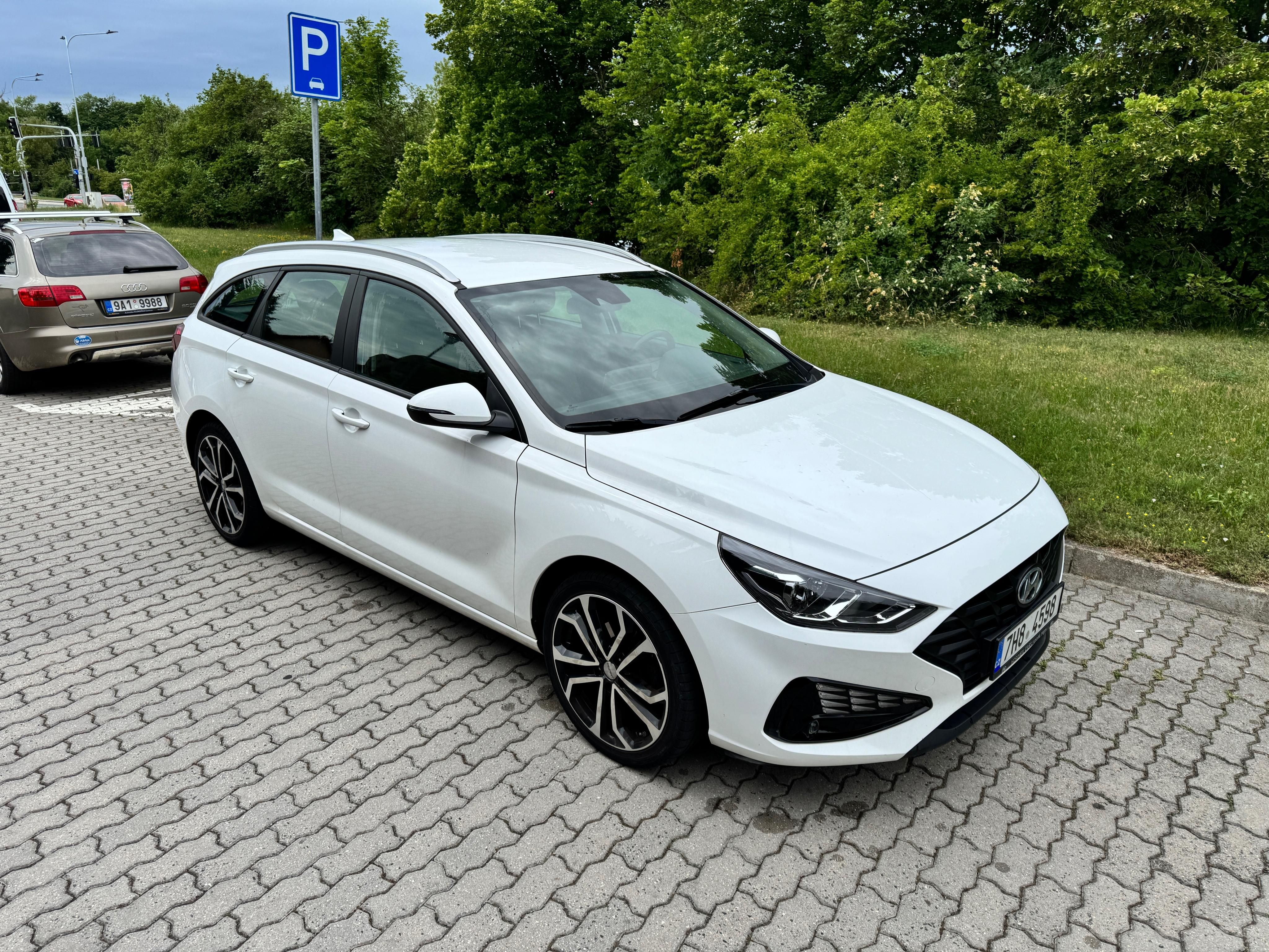 Hyundai i30, 1.5 DPI 2021 - fotka 2