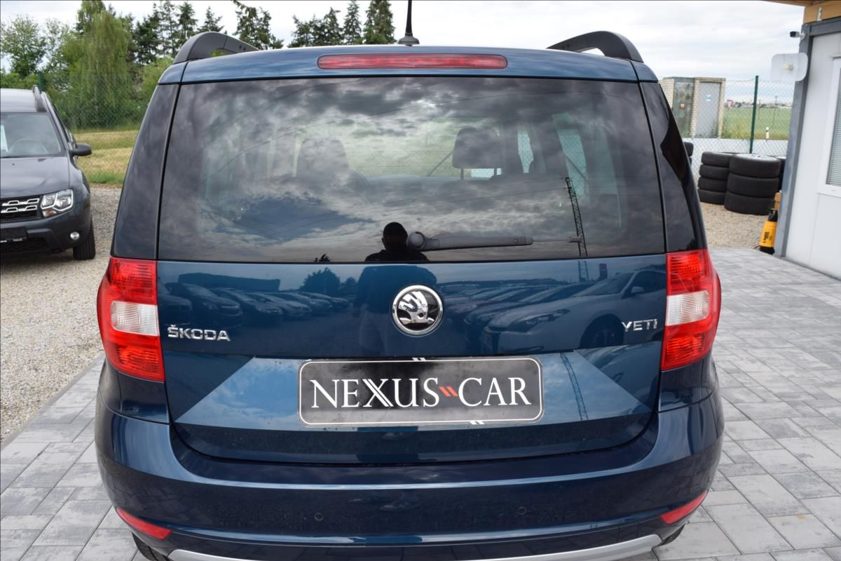 Škoda Yeti, 1,4 TSI 92KW DSG XENONY VÝHŘEV - fotka 6