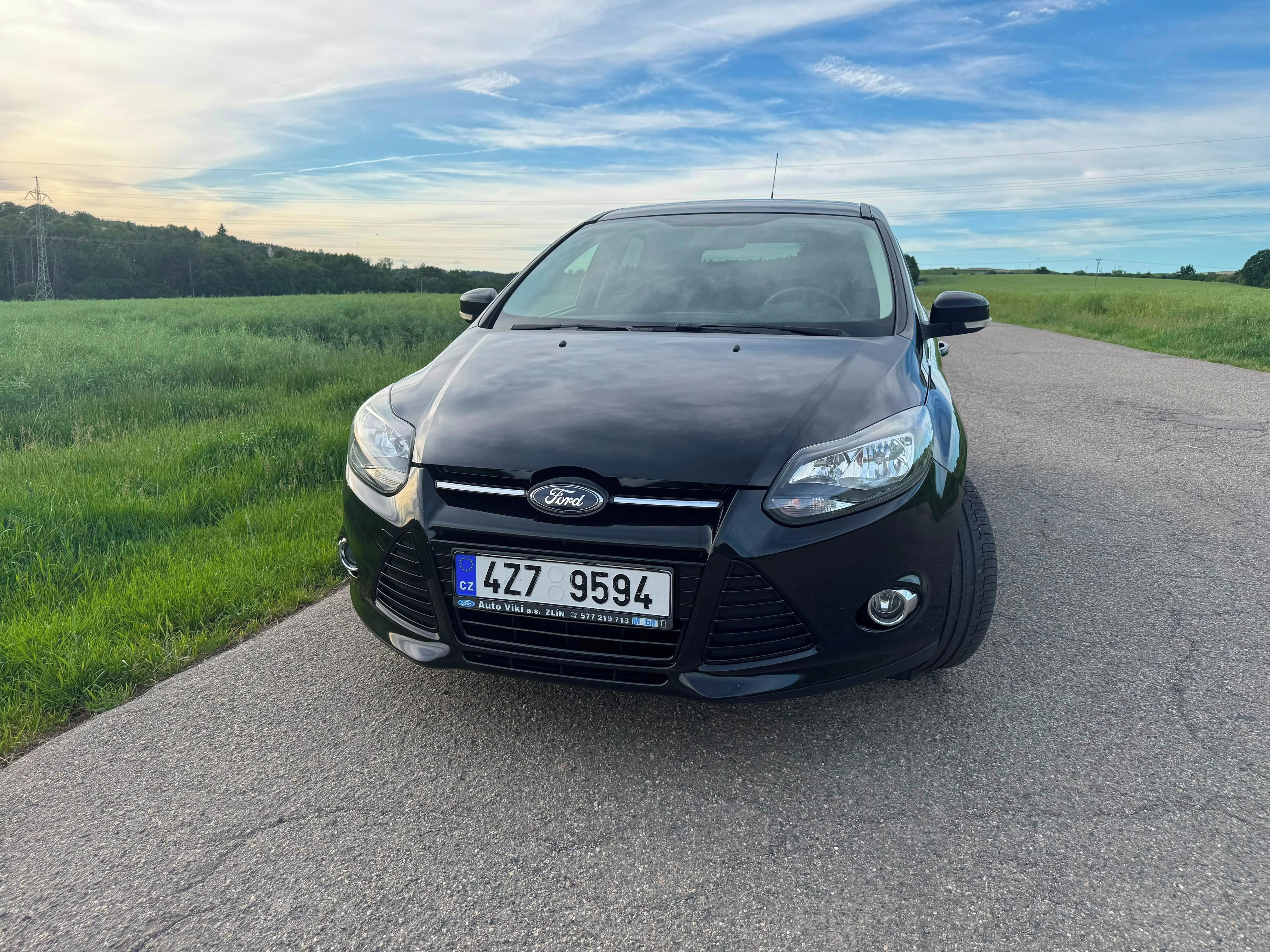 Ford Focus, Titanium 1.6TDCI,85kW 1.maj.ČR - fotka 2