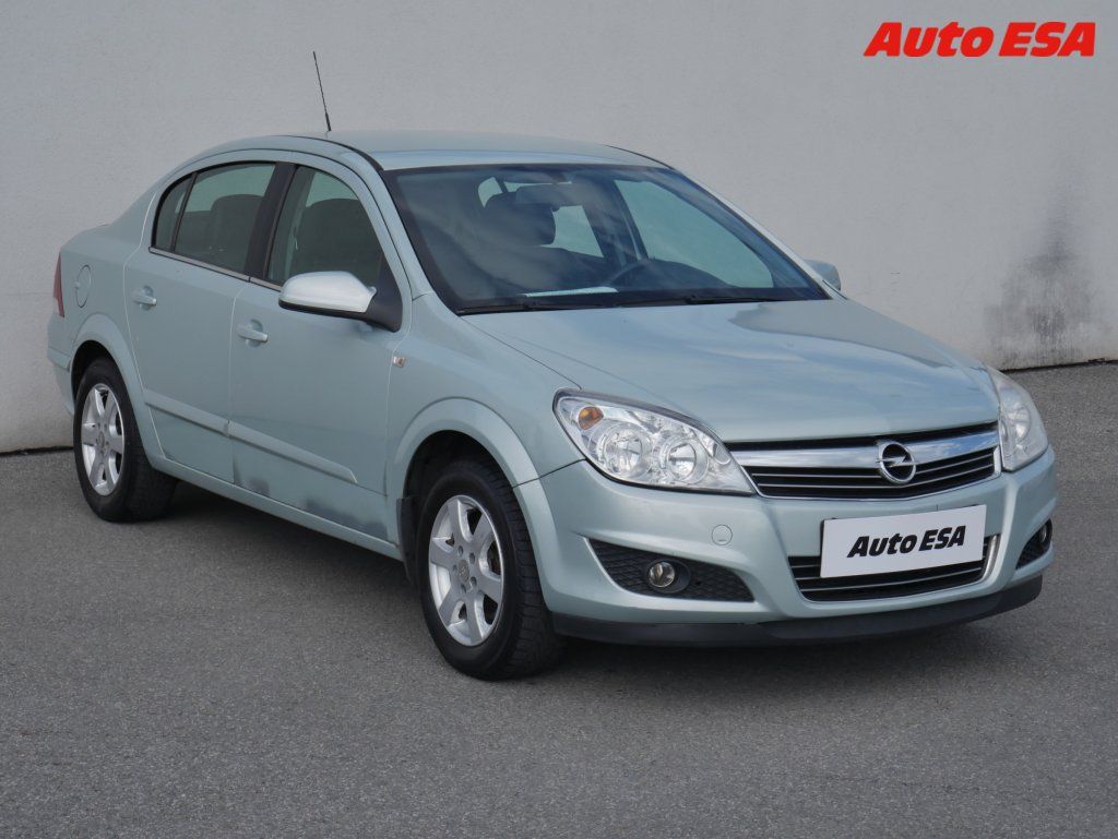 Opel Astra, 1.6i,ČR,AT,AC