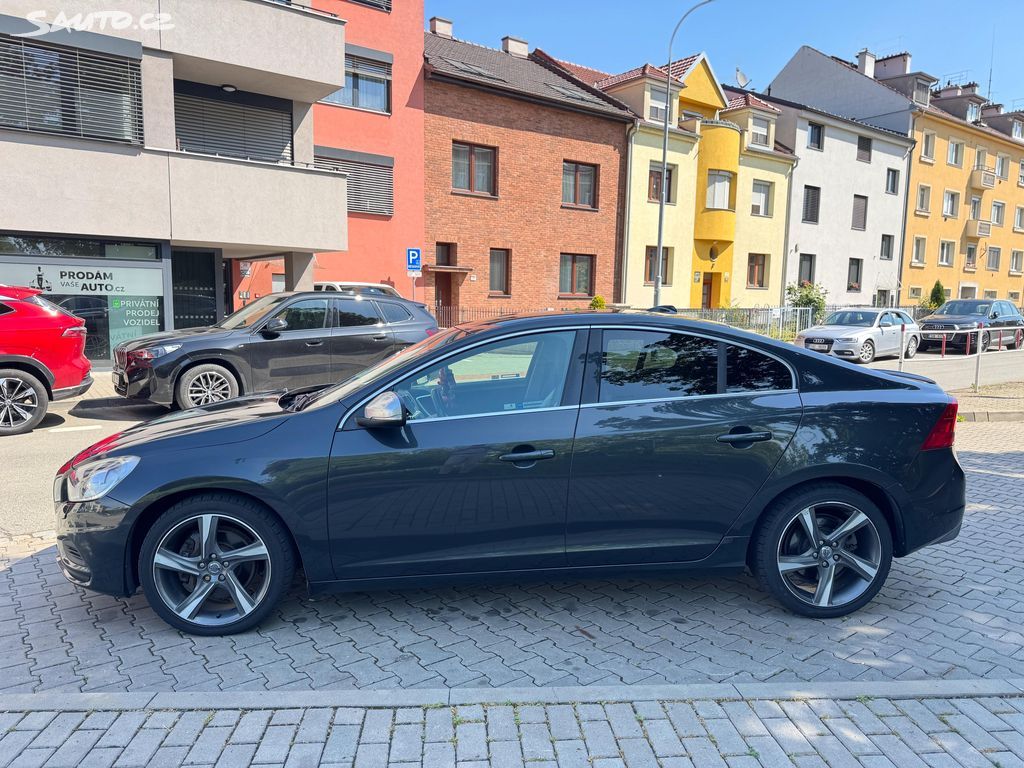 Volvo S60, 2.4D5 R-Design servis.historie - fotka 3