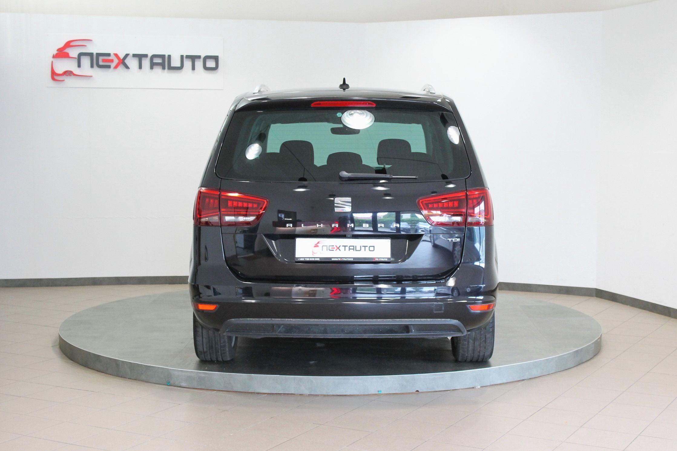 Seat Alhambra, 2.0 TDI 135kW DSG STYLE 7-MÍST - fotka 4