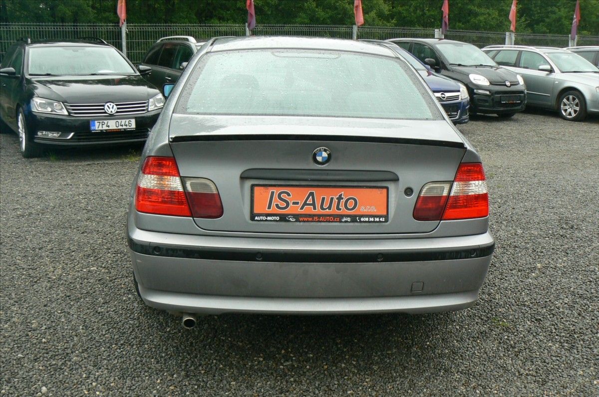 BMW Řada 3, 1,8 316i  motor jde na 3 válce - fotka 6