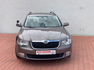 ŠKODA SUPERB 2011 kombi manual