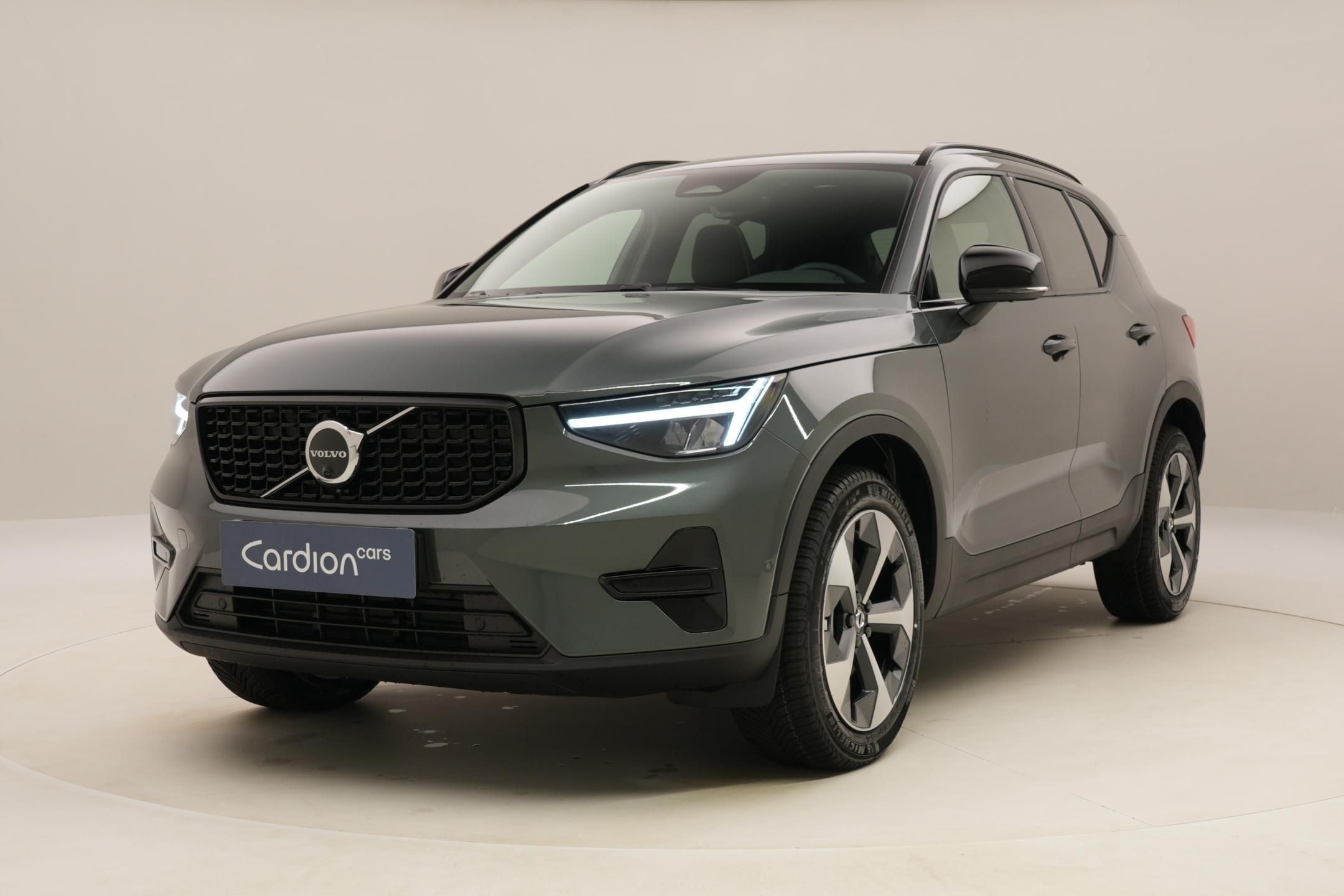 Volvo XC40, B3 AUT DARK ULTRA