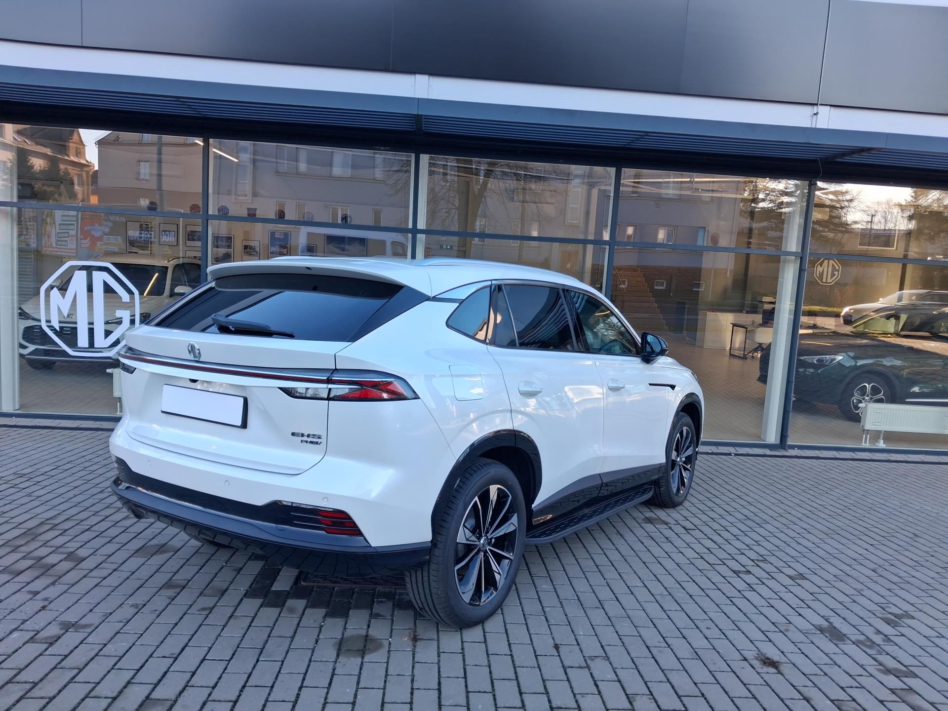 MG HS, EXCLUSIVE 1.5TGI PHEV 200kW 3A - fotka 4