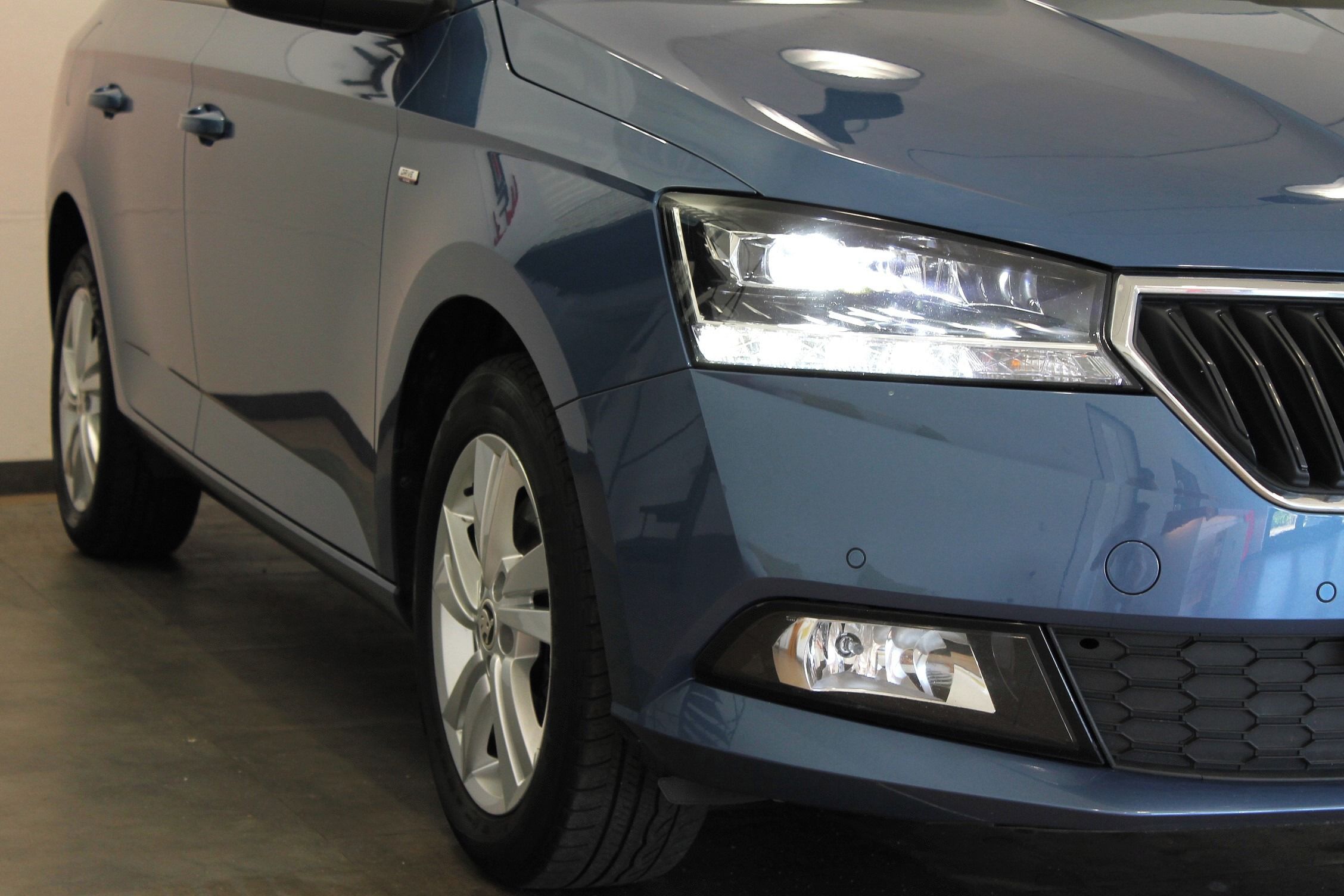 Škoda Fabia, 1.0 TSI 81kW DRIVE 125 YEAR ED - fotka 5