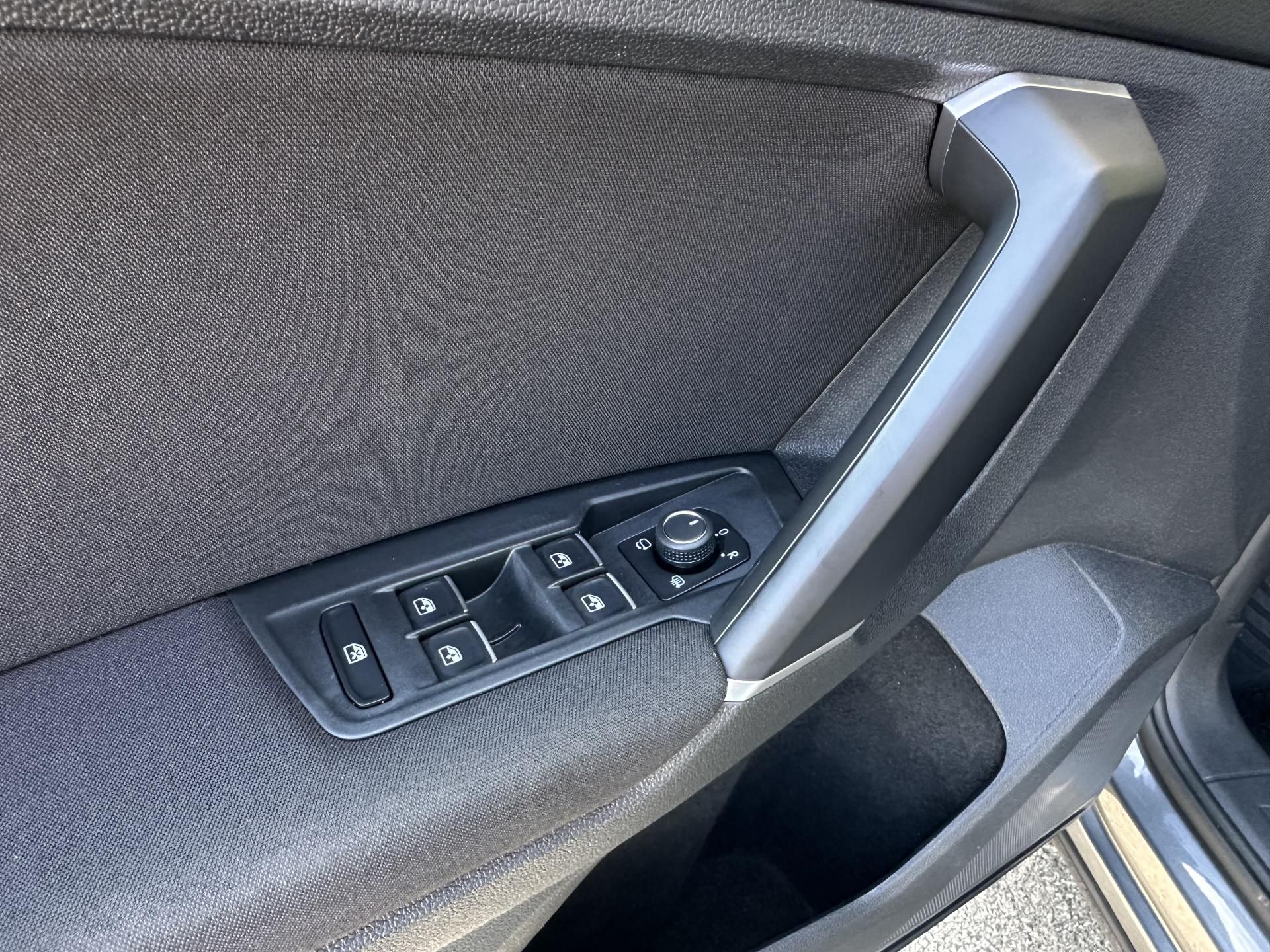 Volkswagen Tiguan, 1.4TSI/92kW*1.Maj.* MANUAL*4x2 - fotka 5