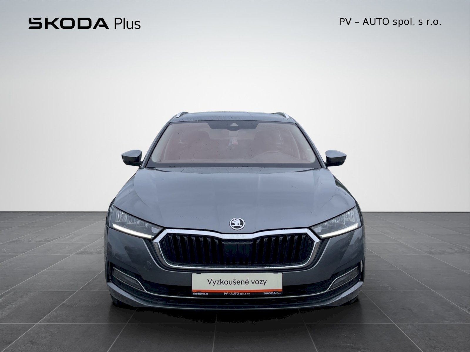 Škoda Octavia, 2.0 TDI 110kW DSG Style Plus c - fotka 4