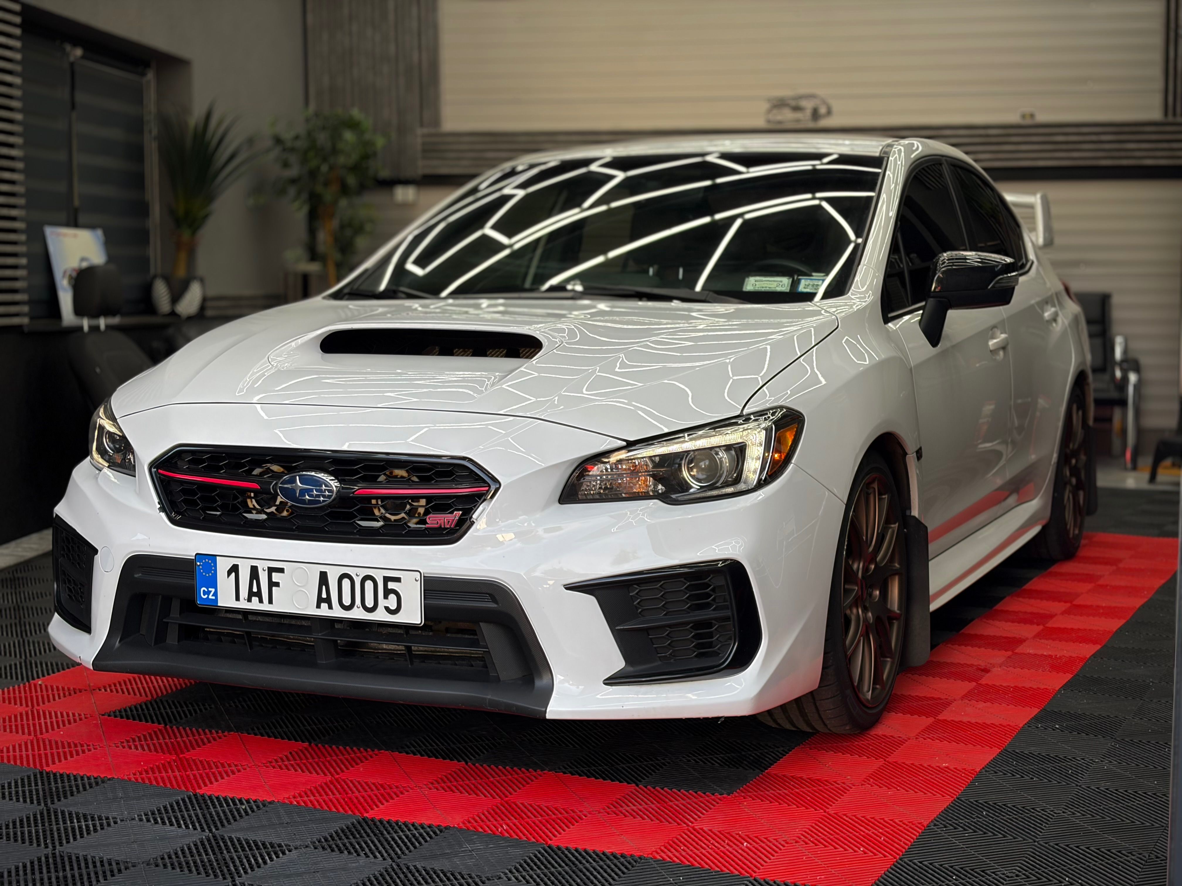Subaru WRX STI, White Edition