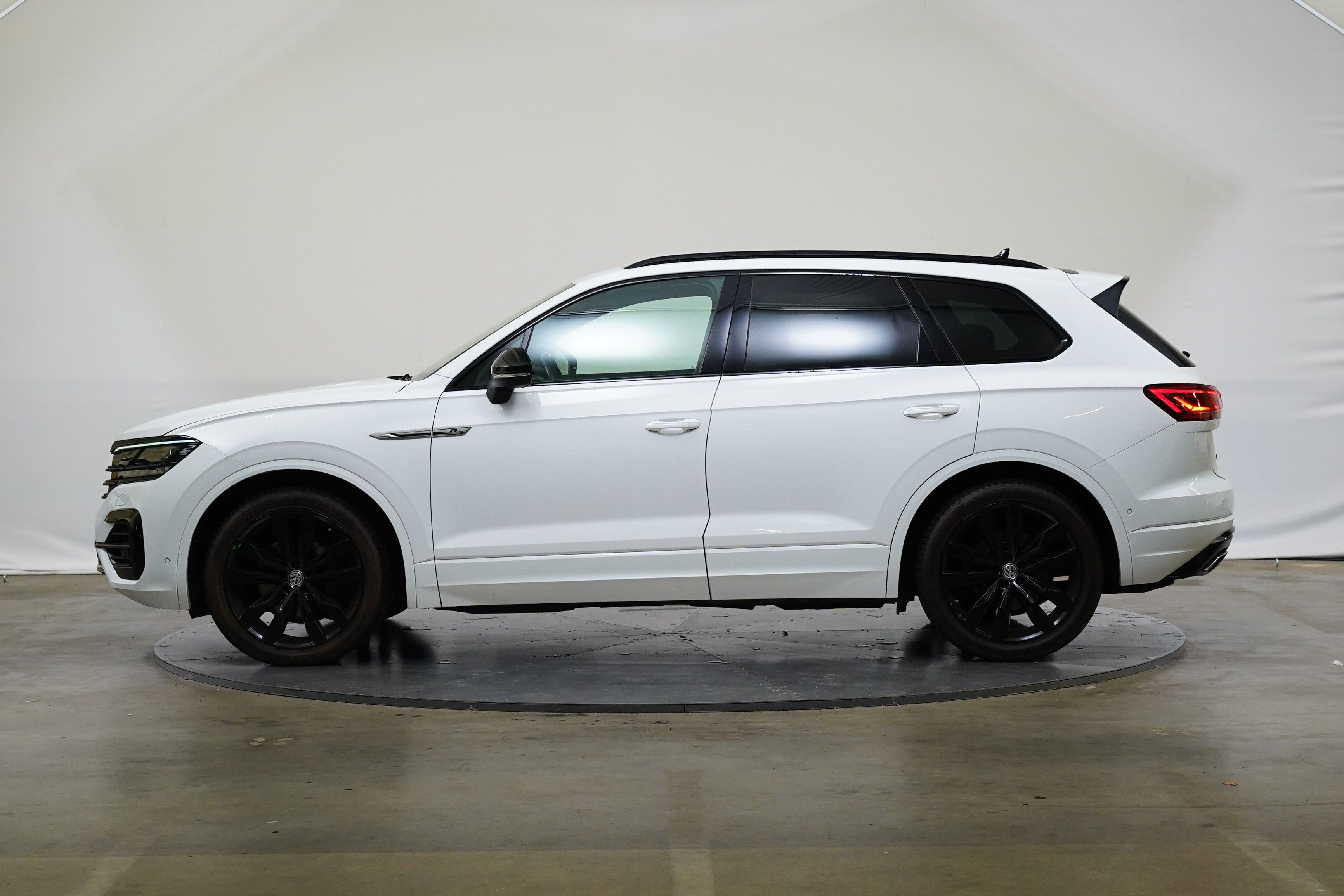 Volkswagen Touareg, 3.0 TDI 210 kW V6 Elegance - fotka 3