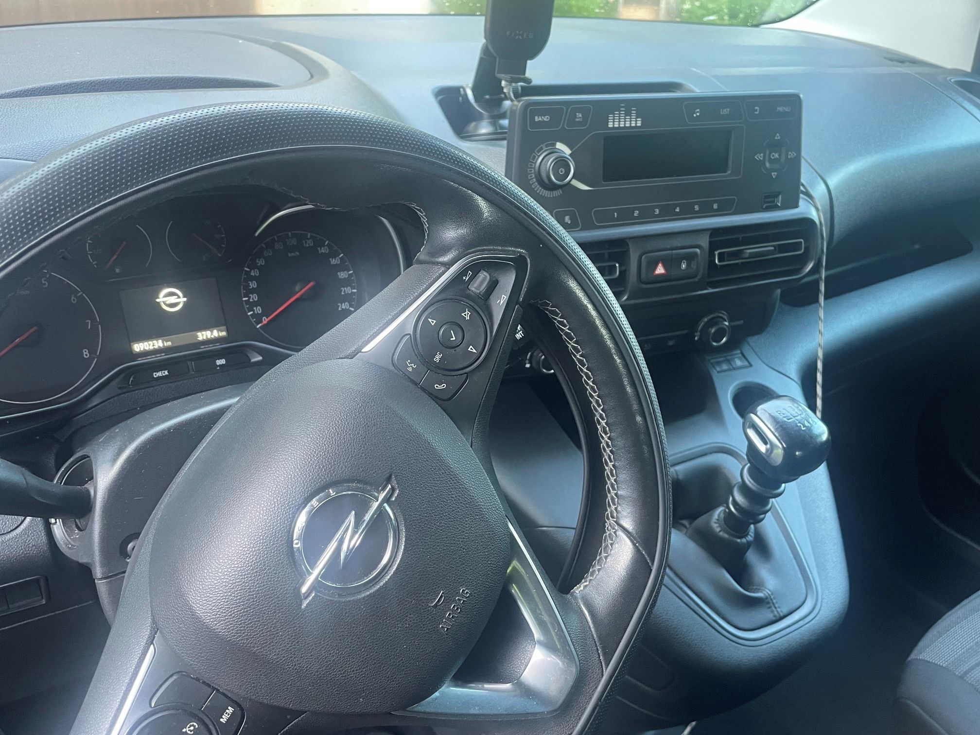 Opel Combo, Opel Combo 1.2 Life - fotka 2