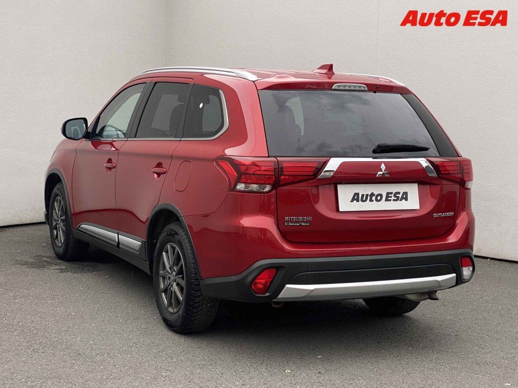 Mitsubishi Outlander, 2.0 - fotka 6