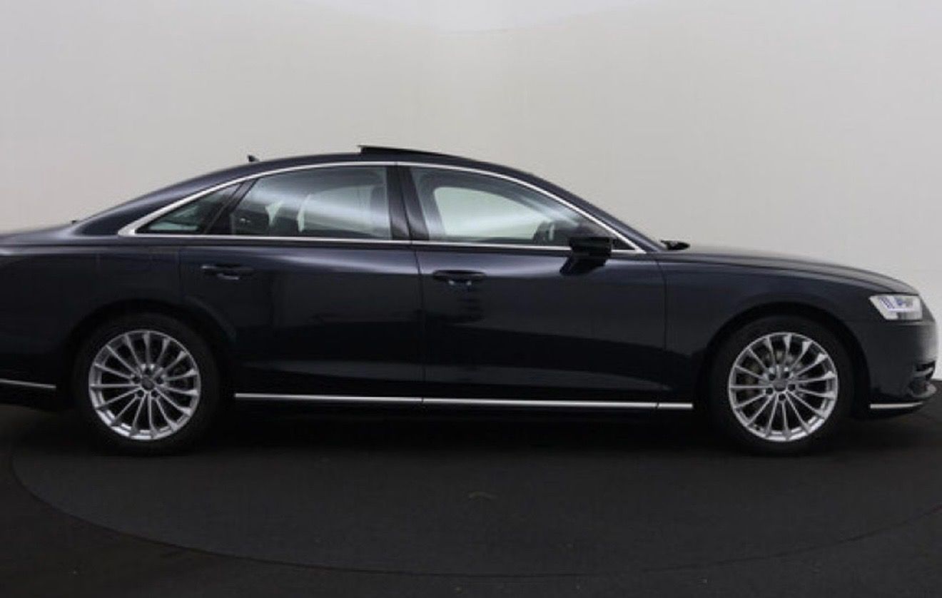 Audi A8, 60 TFSI 338KW DPH PANORAMA - fotka 4