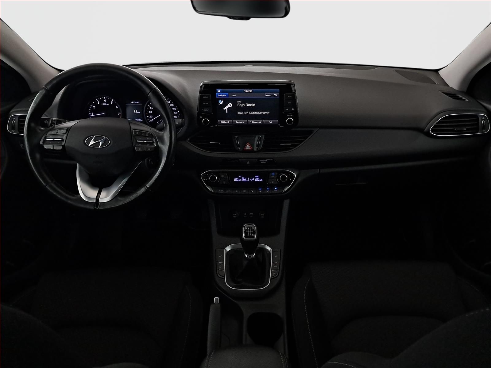 Hyundai i30, 1.4 T-GDI, Style, ČR,1.maj - fotka 6