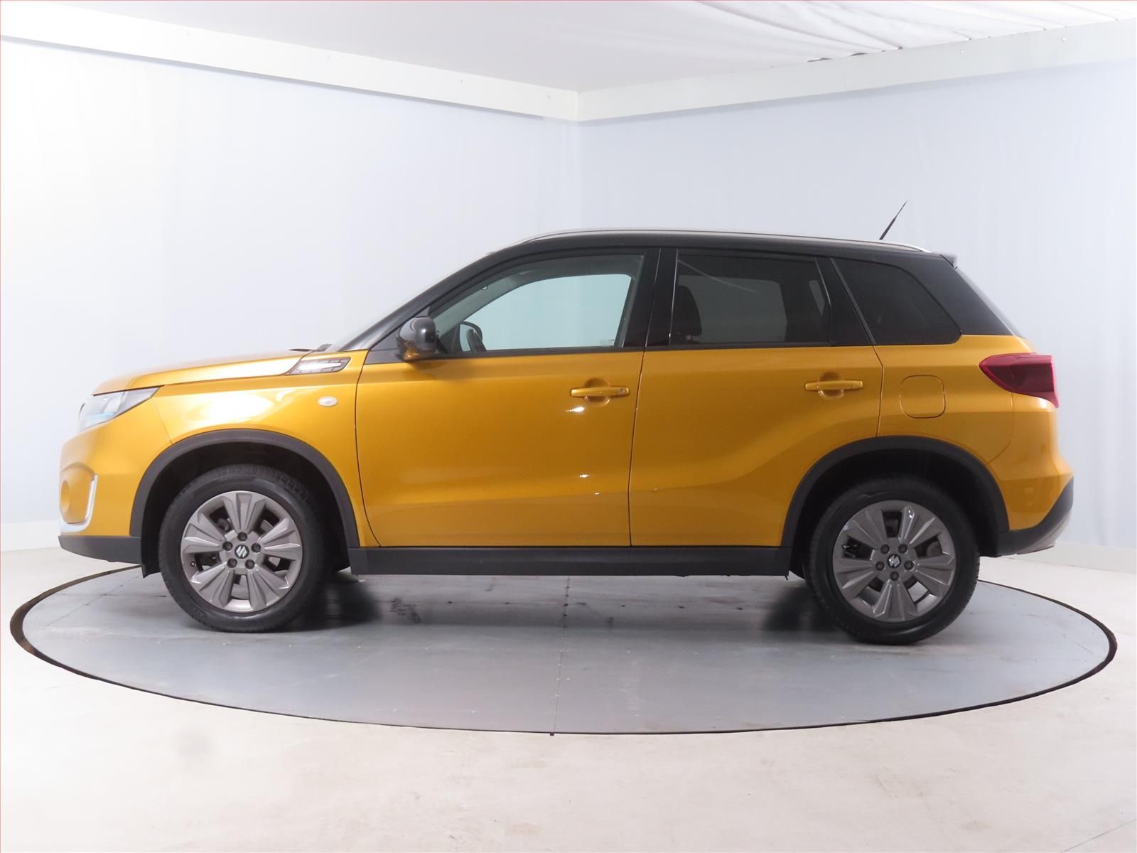 Suzuki Vitara, 1.4 BoosterJet, GL + - fotka 3