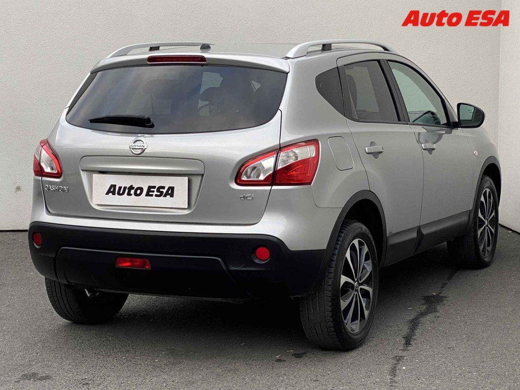 Nissan Qashqai, 1.6 dCi,Navi,panor - fotka 4