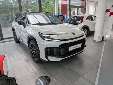GR Sport 2.5 Hybrid
