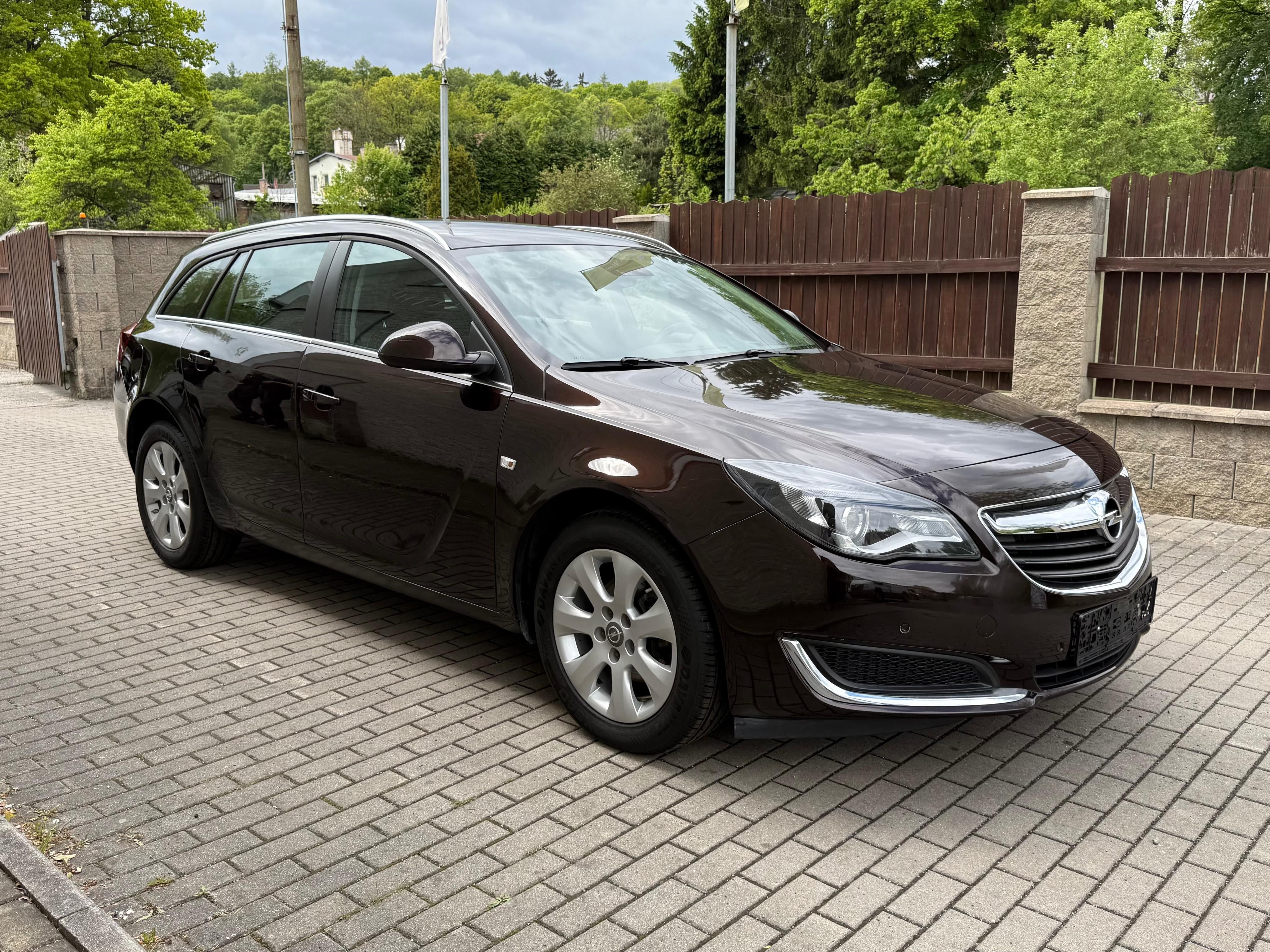 Opel Insignia, A 1.6 CDTi 100kW SPORTS TOURER - fotka 6