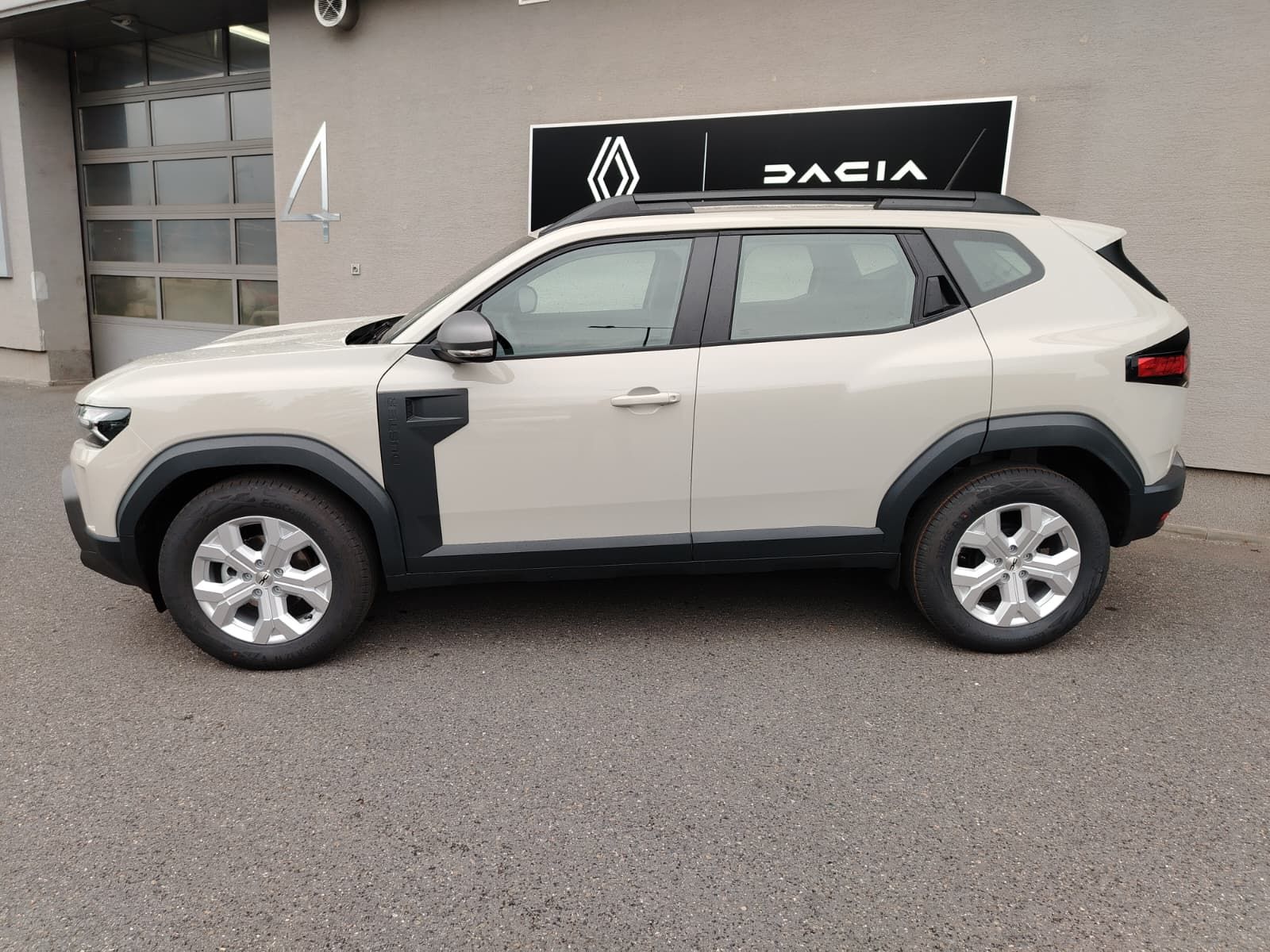 Dacia Duster, Expression Hybrid 155 (automat - fotka 2