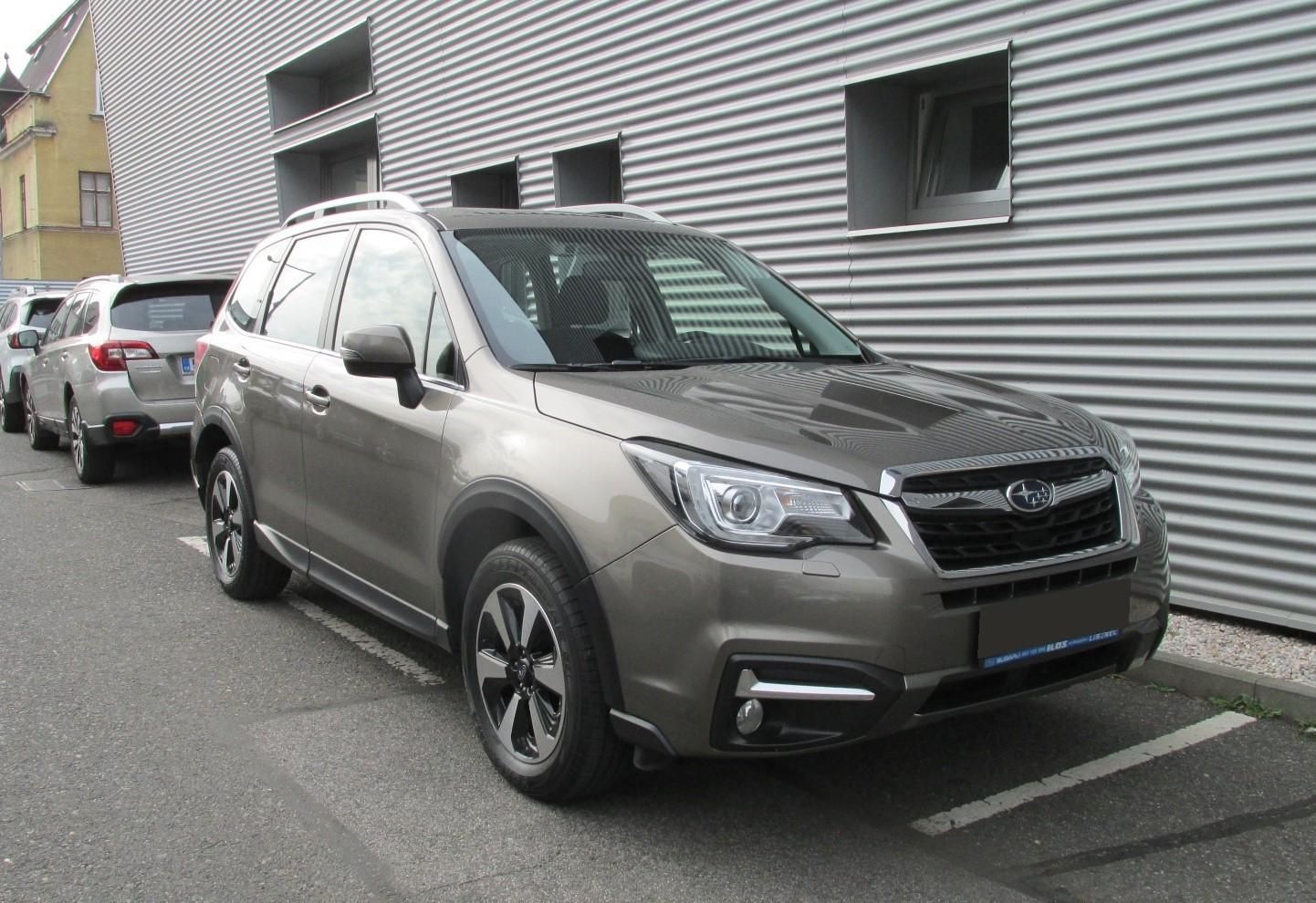 Subaru Forester, 2,0i Automat ČR - fotka 5