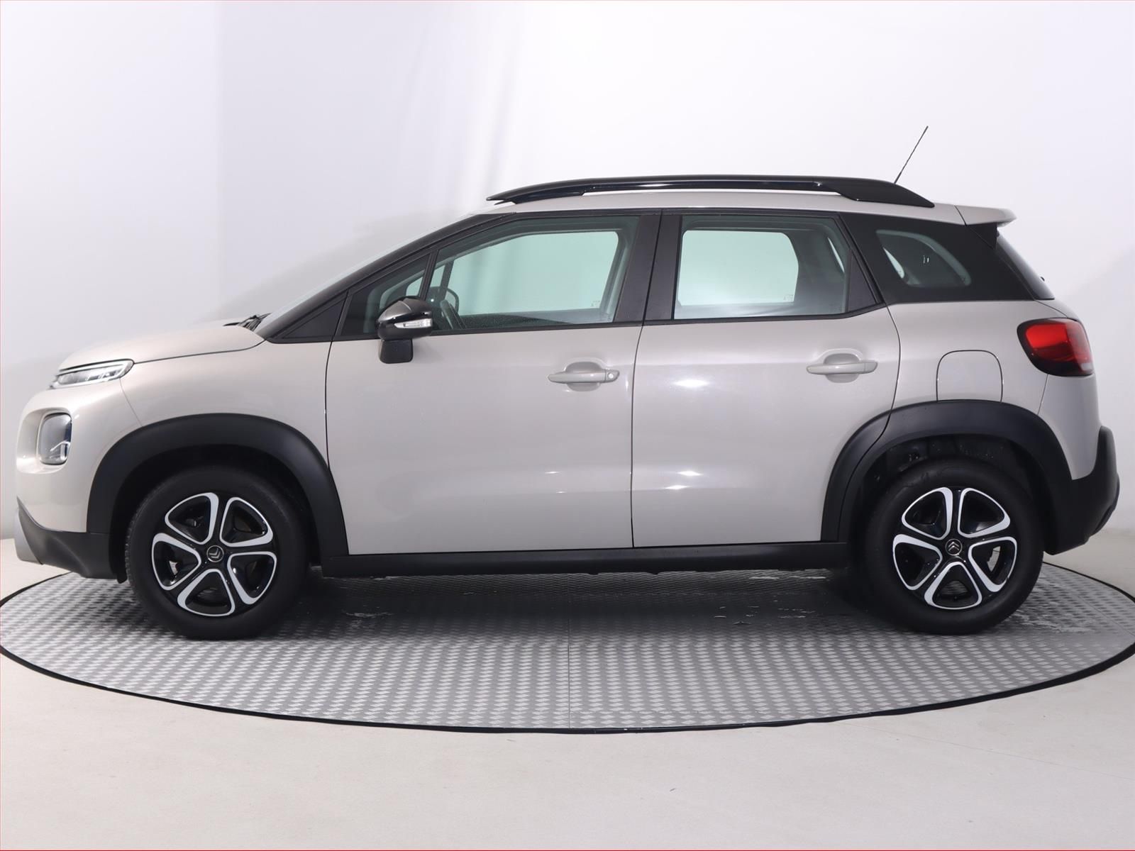 Citroën C3 Aircross, 1.2 PureTech, Serv.kniha - fotka 3