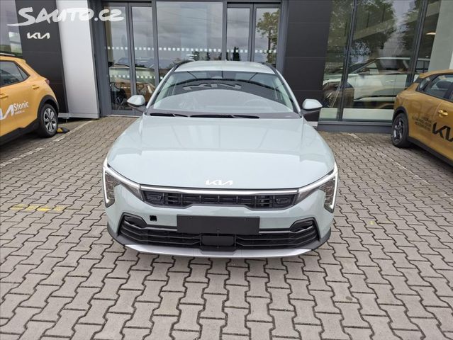 Kia K4