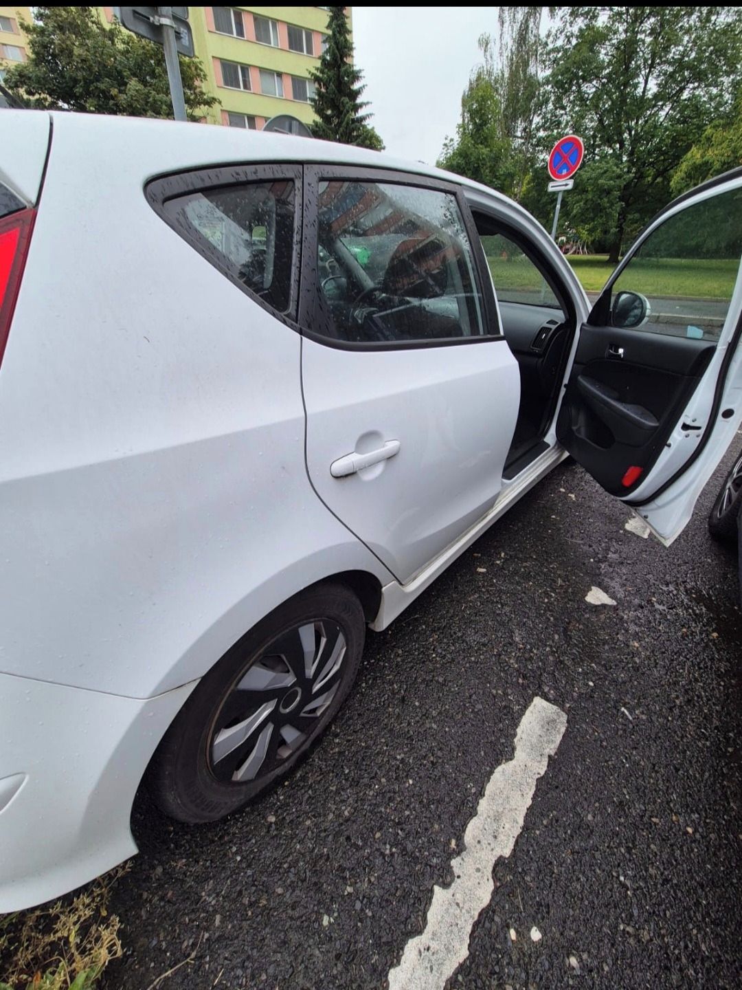 Hyundai i30, 1,4 benzin-LPG - fotka 5