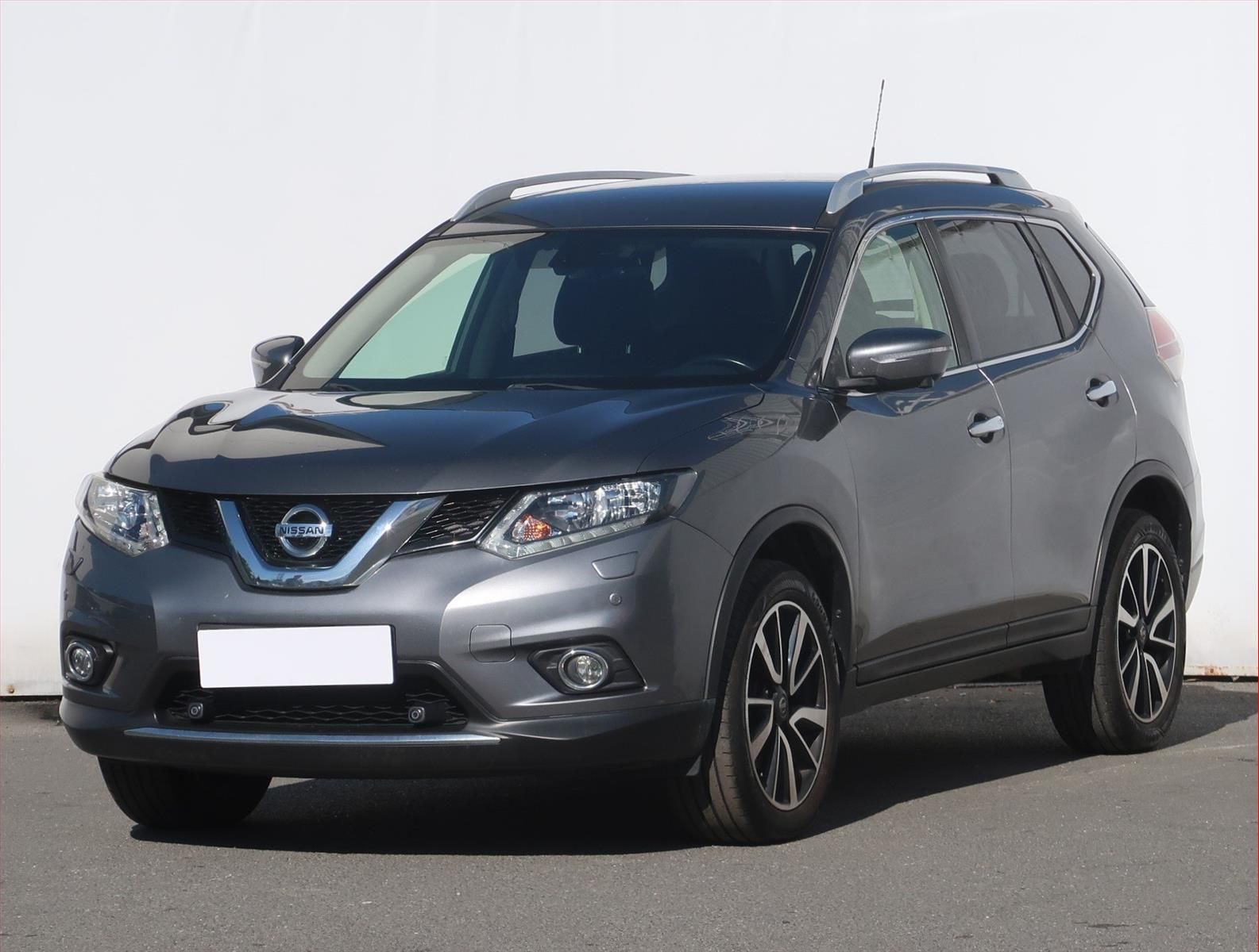 Nissan X-Trail, 2.0 dCi, 4X4, Serv.kniha - fotka 2