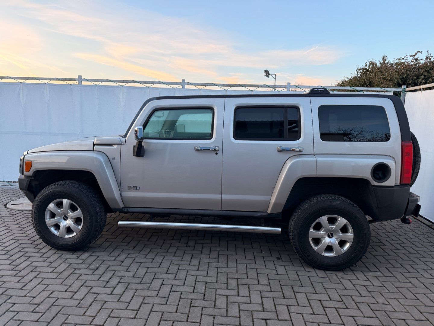 Hummer H3 - fotka 3