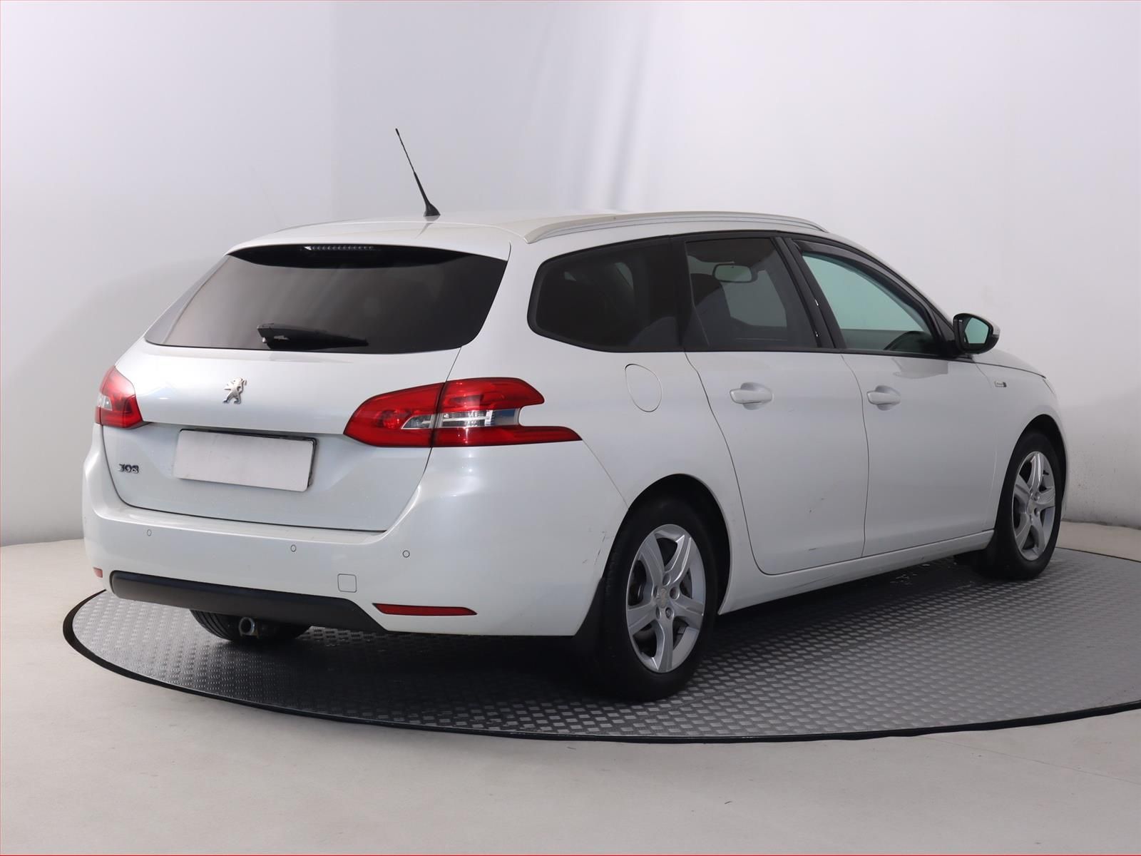 Peugeot 308, 1.6 BlueHDi, Serv.kniha - fotka 5