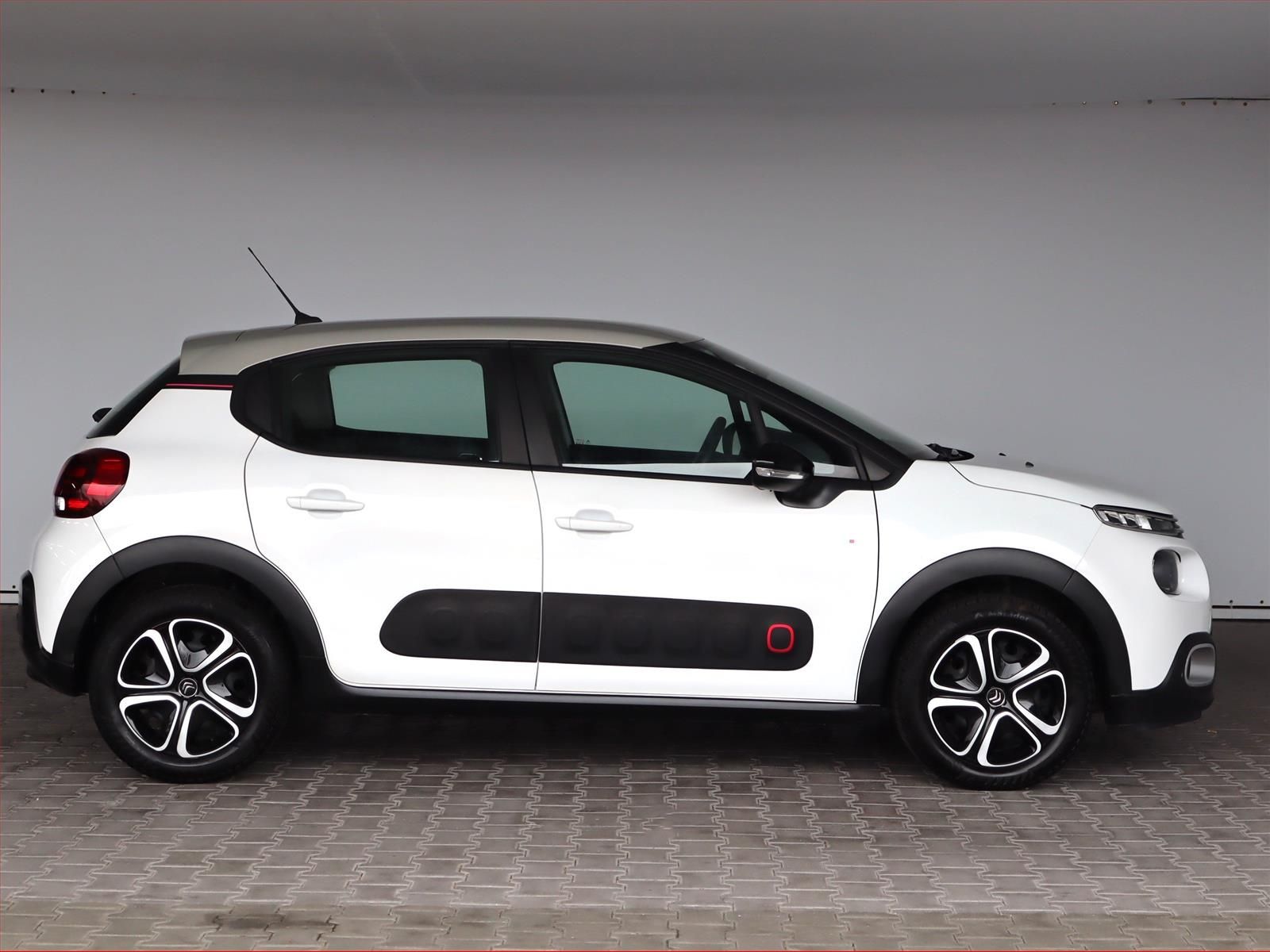 Citroën C3, 1.2 PureTech - fotka 6