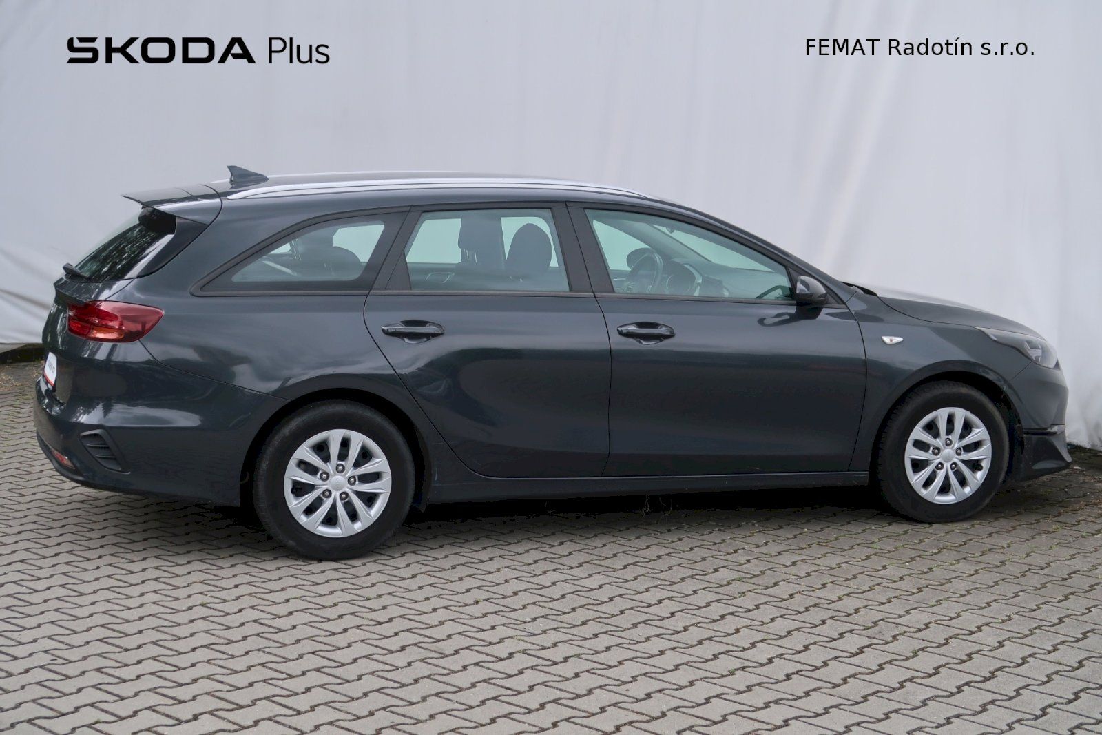 Kia Cee´d, Sportswagon,  1.0 T-GDI / 88 k - fotka 3