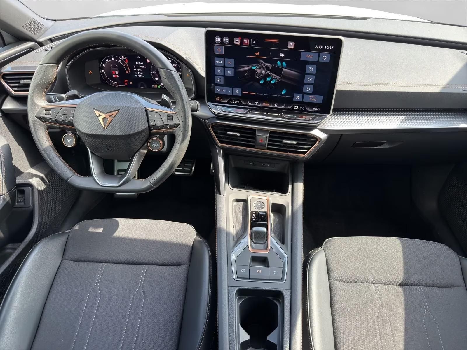 Cupra Leon, 1.5 eTSI 110kW DSG 1.Maj DPH - fotka 3