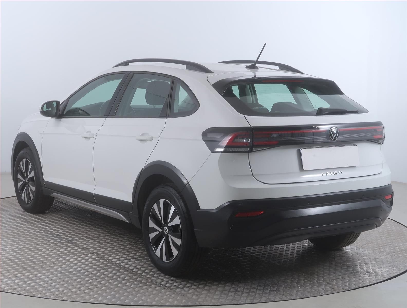 Volkswagen Taigo, 1.0 TSI, Life, Automat - fotka 4