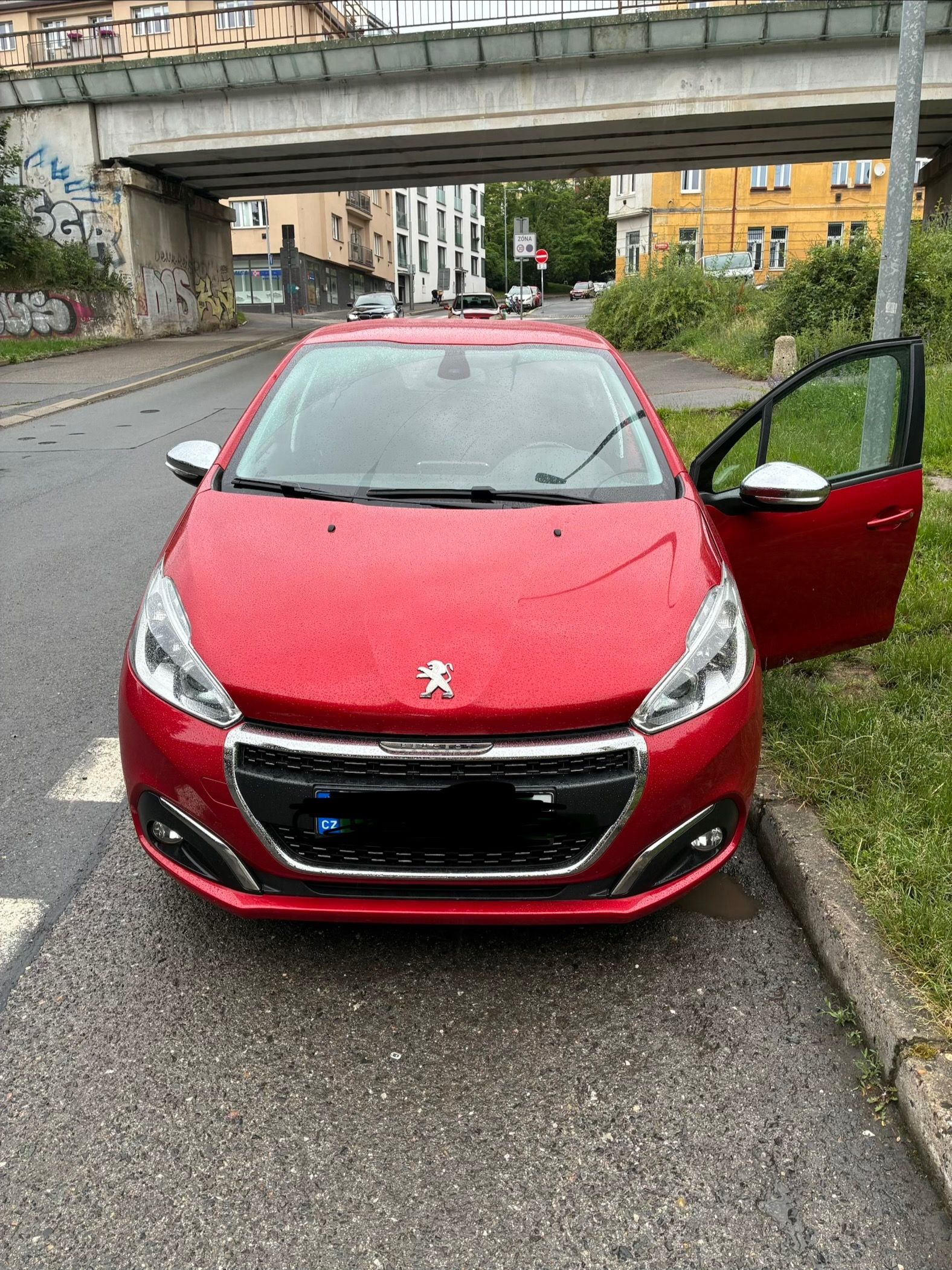 Peugeot 208, Signature 1.2 PureTech