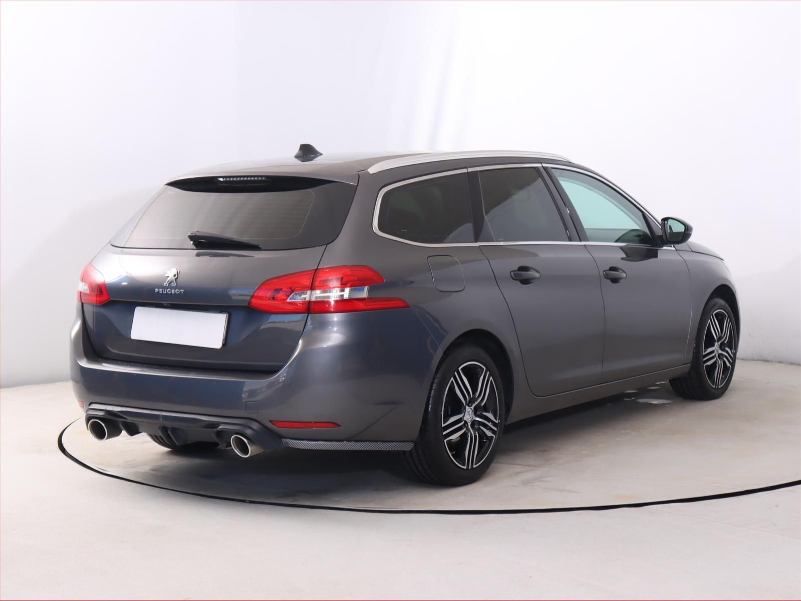 Peugeot 308, 1.6 BlueHDi - fotka 5