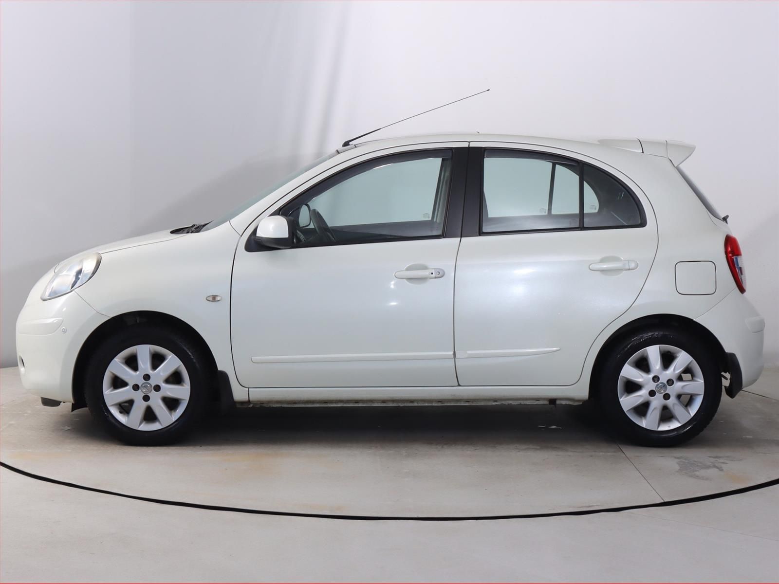 Nissan Micra, 1.2 DIG-S, Serv.kniha - fotka 3