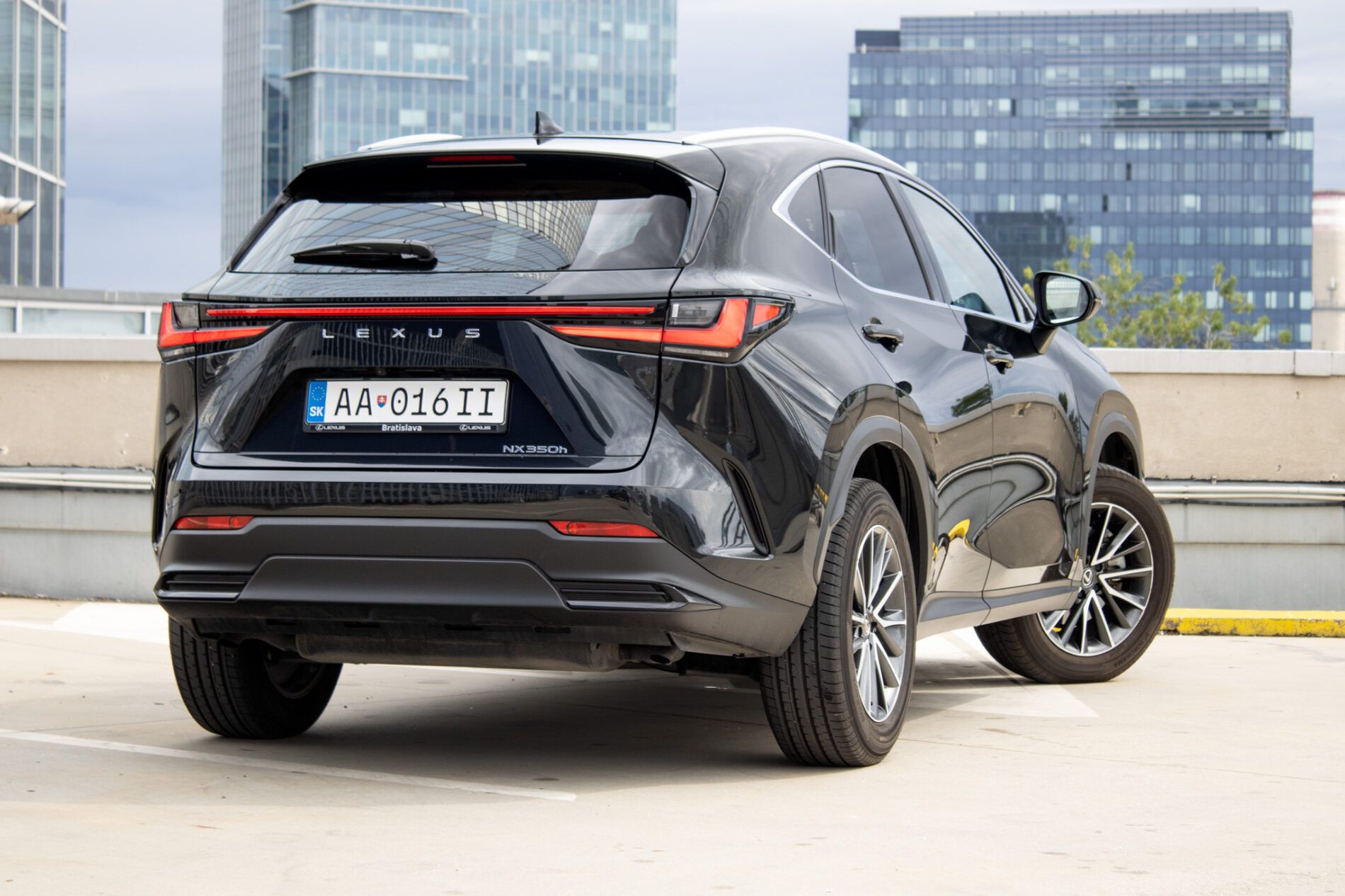 Lexus NX 200t - fotka 6