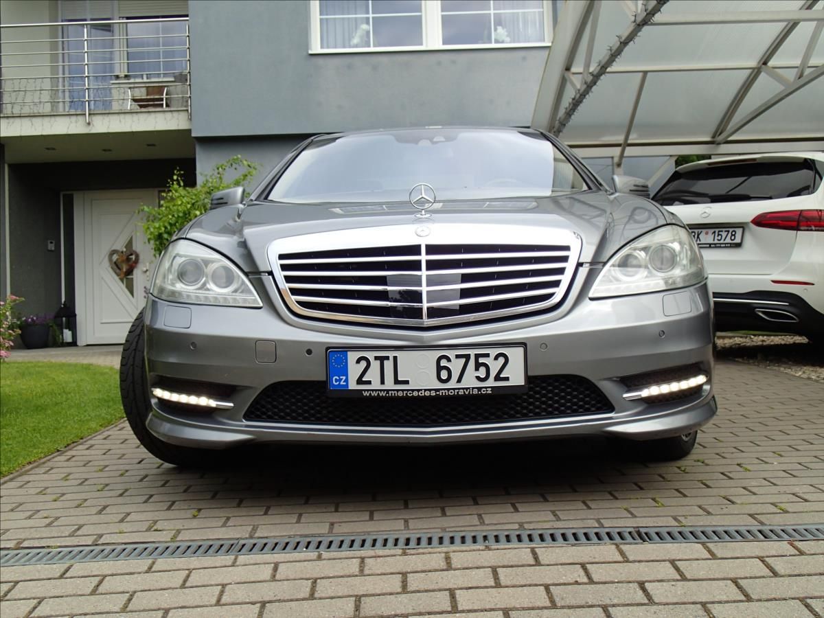 Mercedes-Benz Třídy S, 3,0 CDI, 350 BLUETEC, 4MATIC - fotka 2