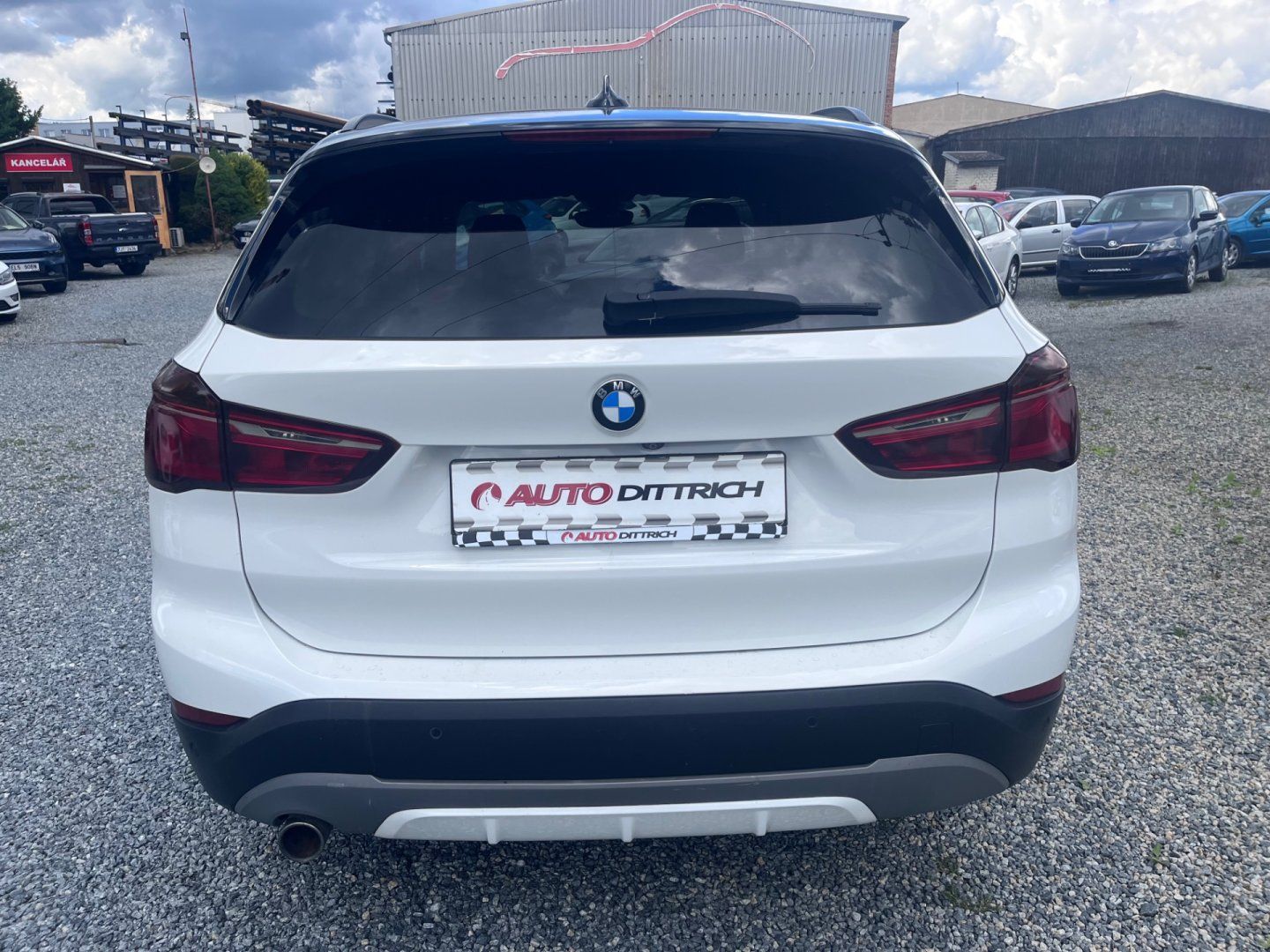 BMW X1, 2.0d x Drive - fotka 6