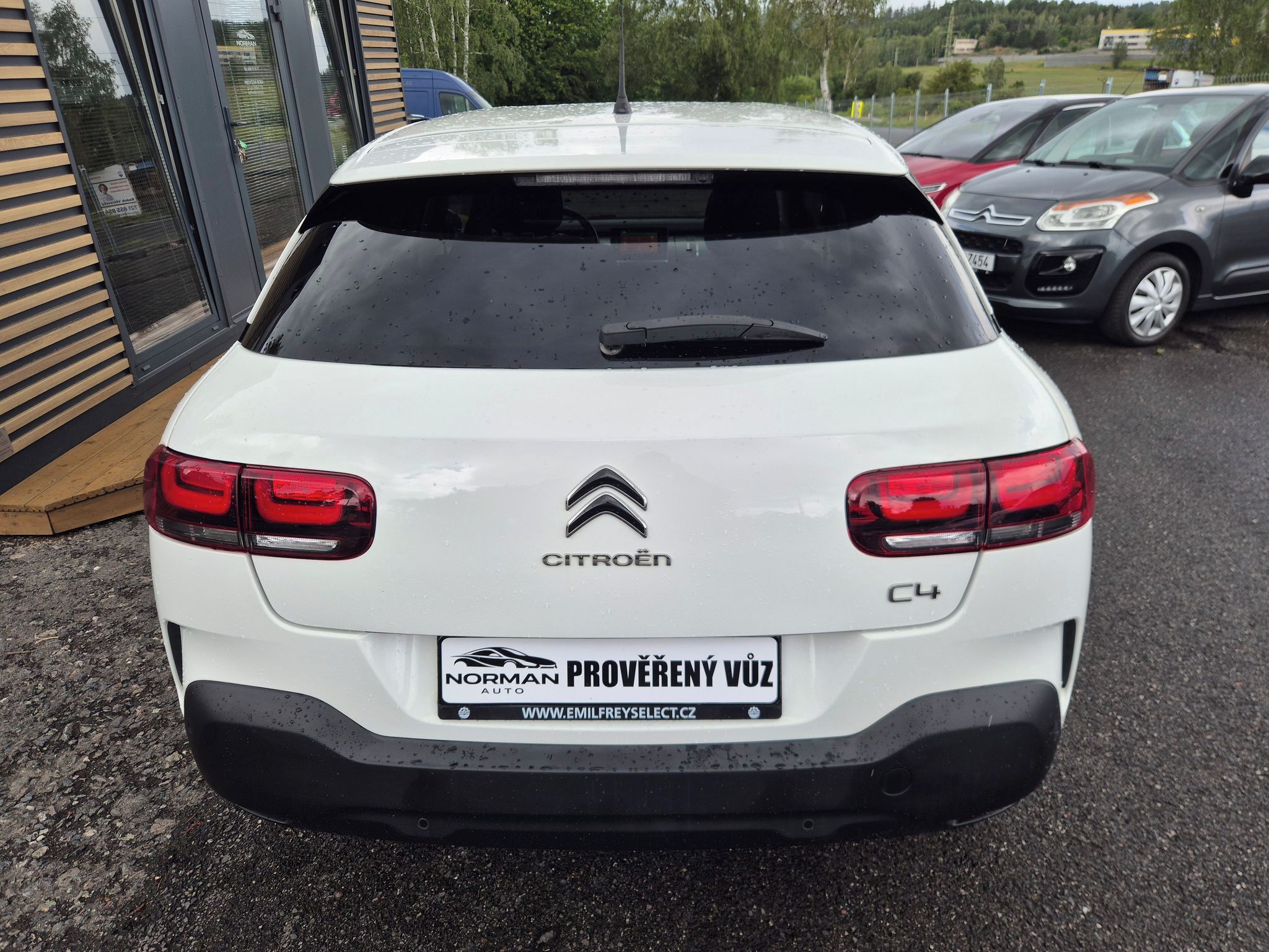Citroën C4 Cactus, SHINE - fotka 6