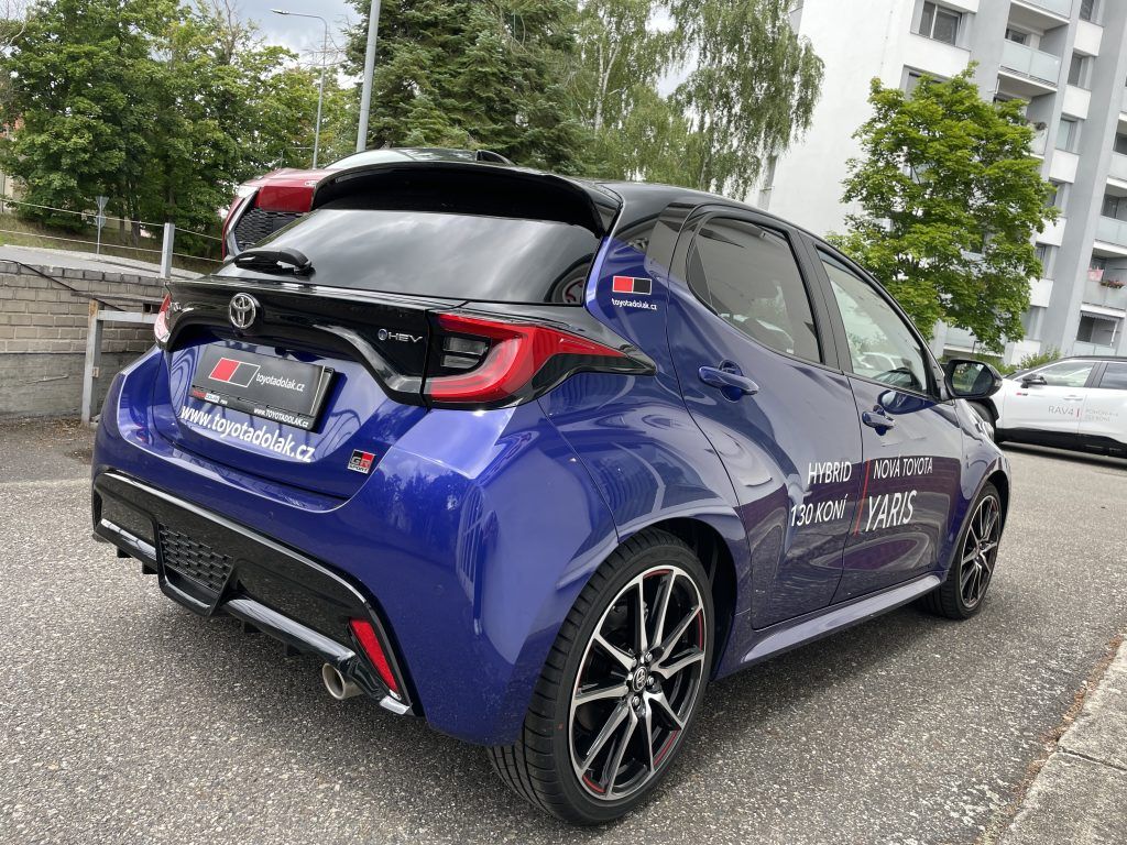 Toyota Yaris, 1.5,HEv,130,GR SPORT - fotka 5
