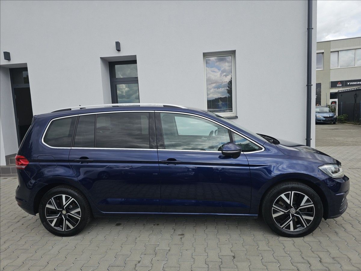 Volkswagen Touran, 1,5 TSi 110KW Highline 7míst - fotka 5
