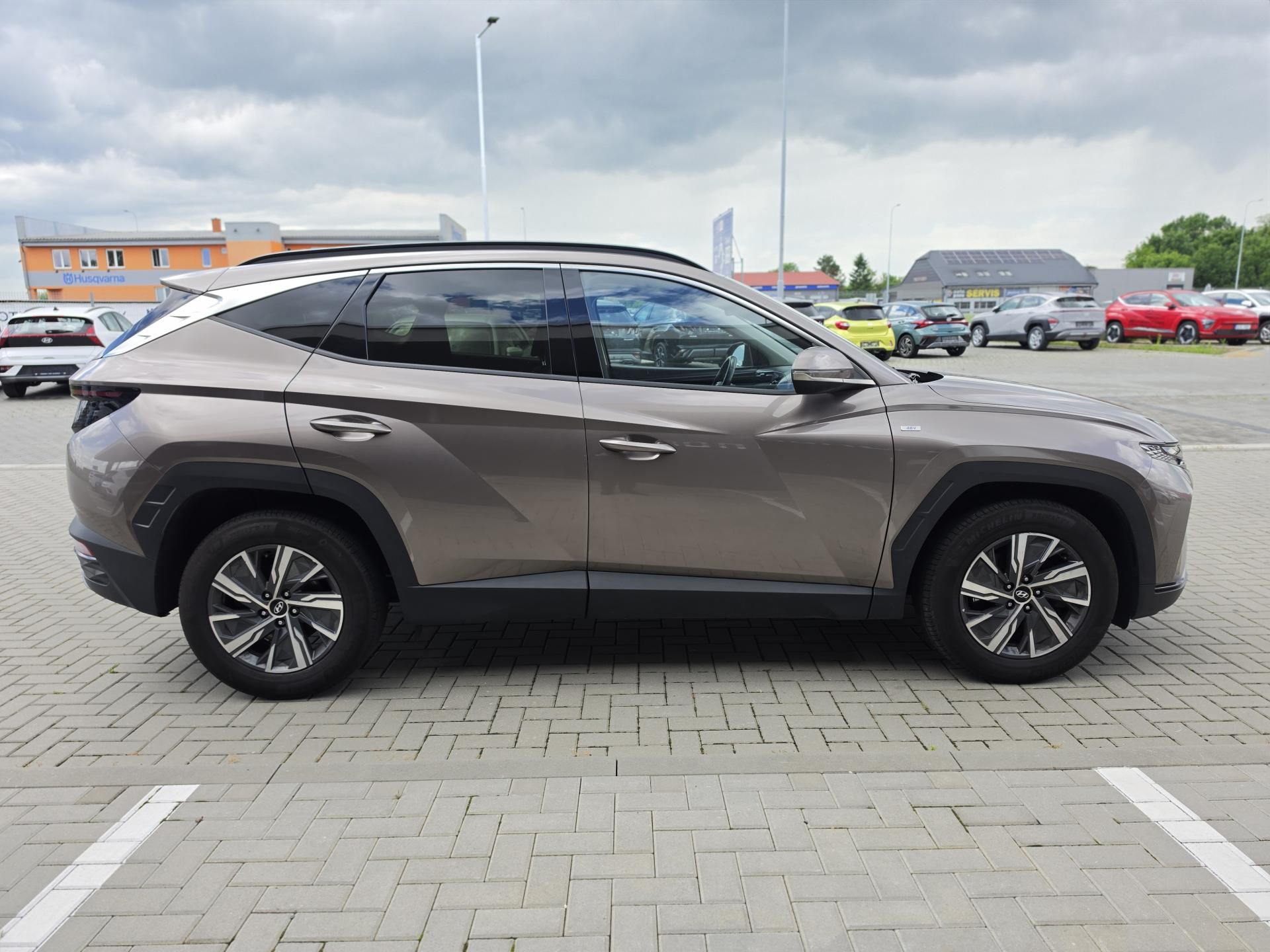 Hyundai Tucson, 1,6TGDI 110kW DCT SMART NAV - fotka 6